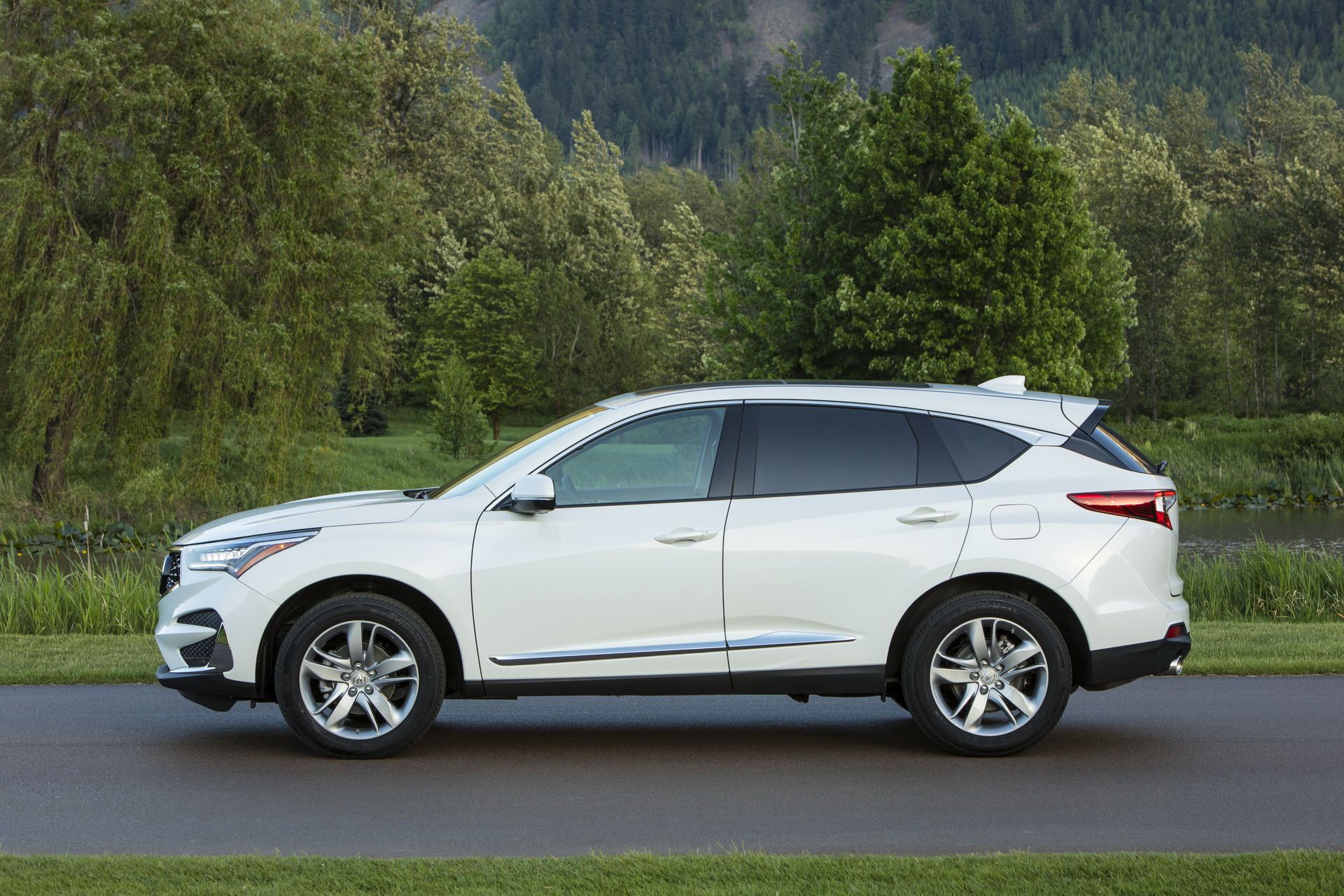 2019-acura-rdx-32.jpg
