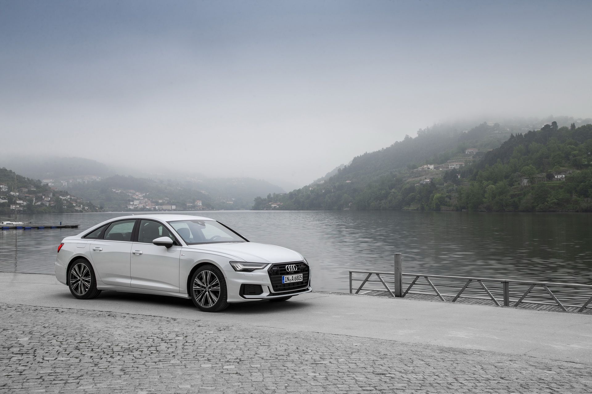 2019-audi-a6-mega-gallery-16 All-New 2019 Audi A6 Mega Gallery Highlights Its Dynamic Styling