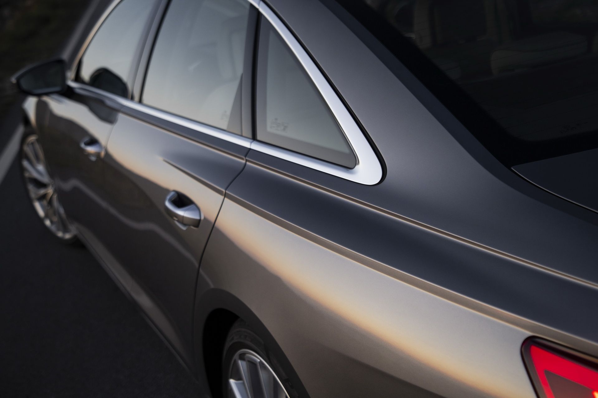 2019-audi-a6-mega-gallery-46 All-New 2019 Audi A6 Mega Gallery Highlights Its Dynamic Styling