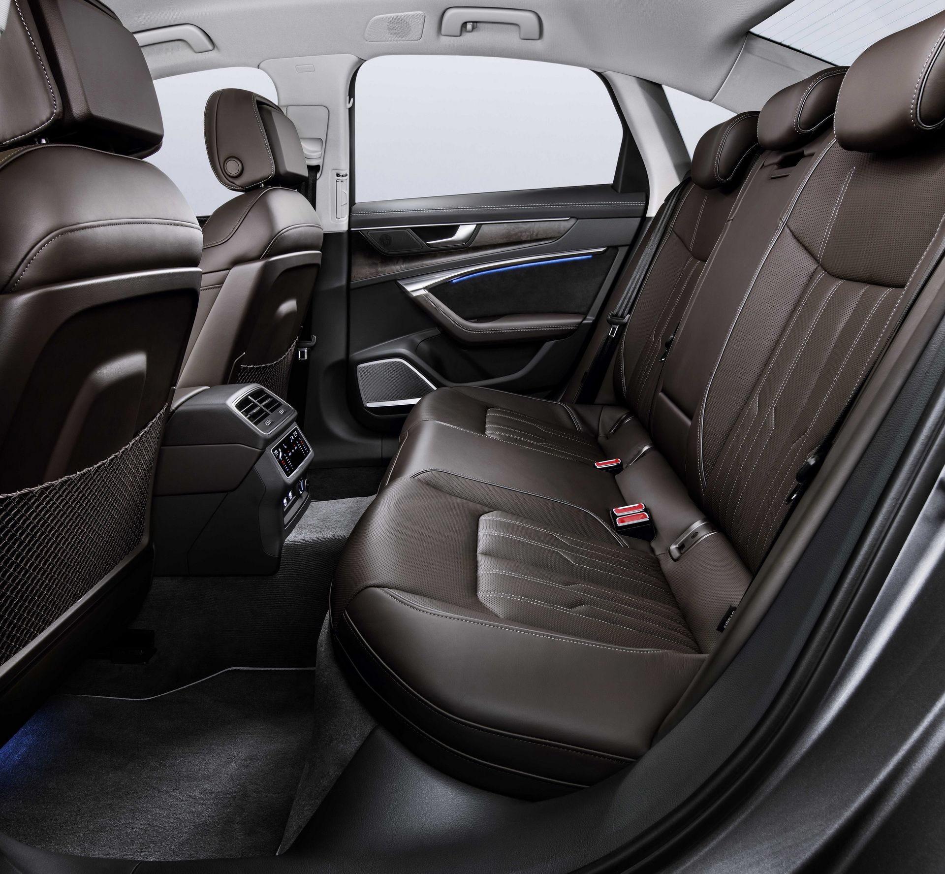 2019-audi-a6-mega-gallery-73 All-New 2019 Audi A6 Mega Gallery Highlights Its Dynamic Styling