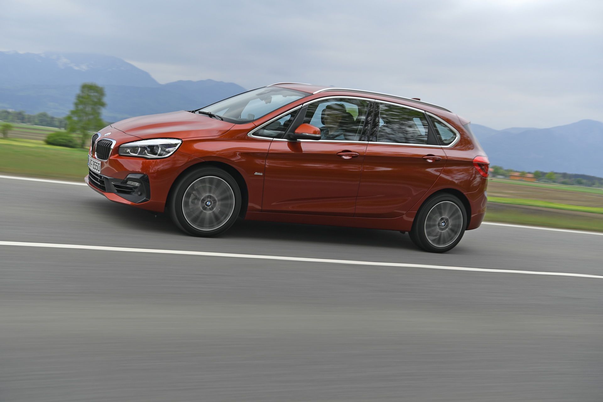 2019-bmw-2-series-active-tourer-13 Explore Facelifted 2018 BMW 2-Series Gran And Active Tourer MPVs In 131 Pictures