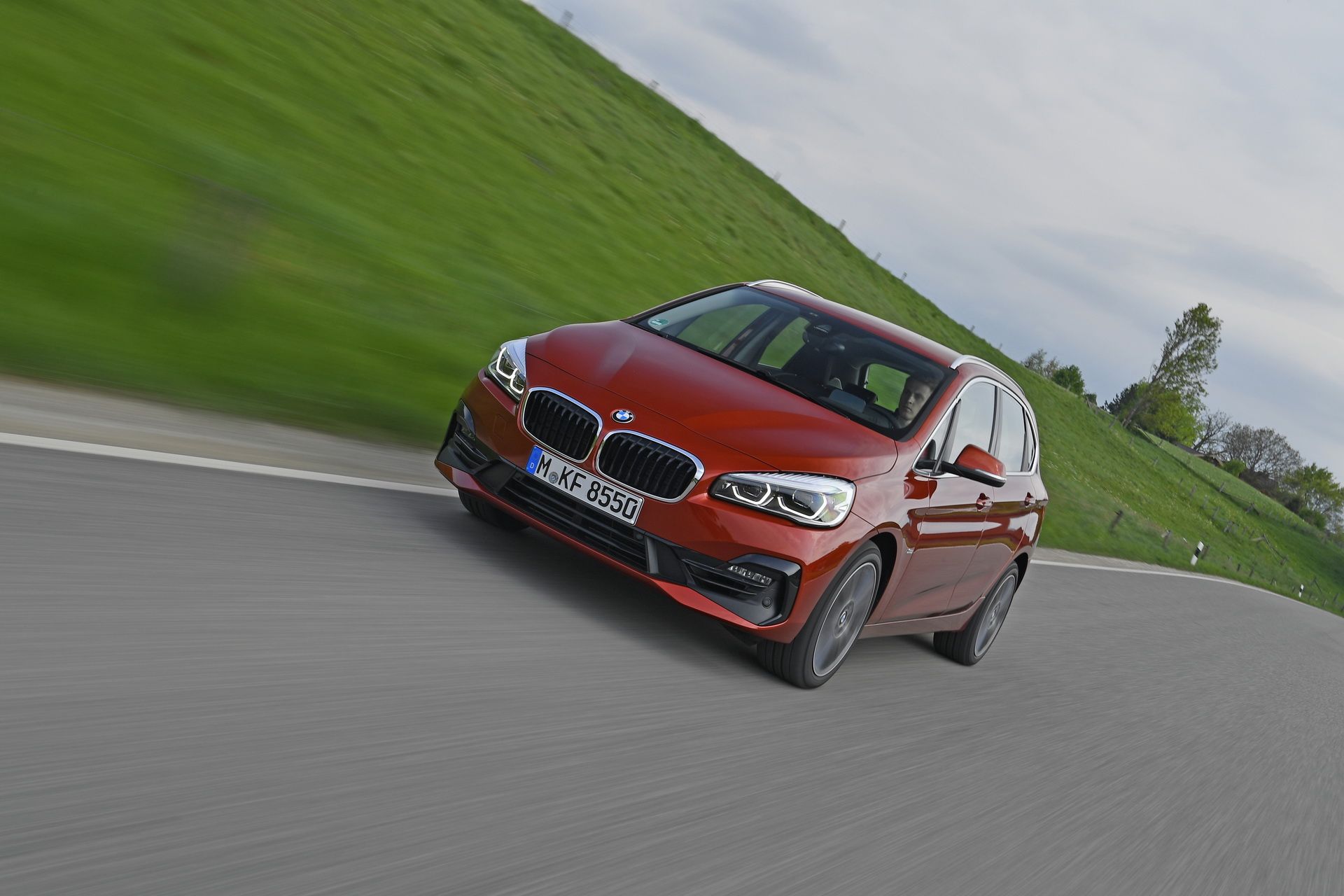 2019-bmw-2-series-active-tourer-2 Explore Facelifted 2018 BMW 2-Series Gran And Active Tourer MPVs In 131 Pictures