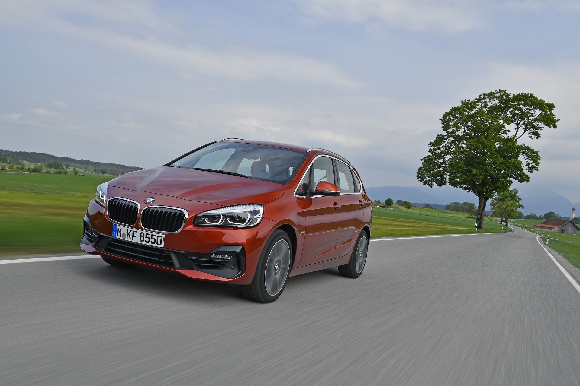 2019-bmw-2-series-active-tourer-3 Explore Facelifted 2018 BMW 2-Series Gran And Active Tourer MPVs In 131 Pictures