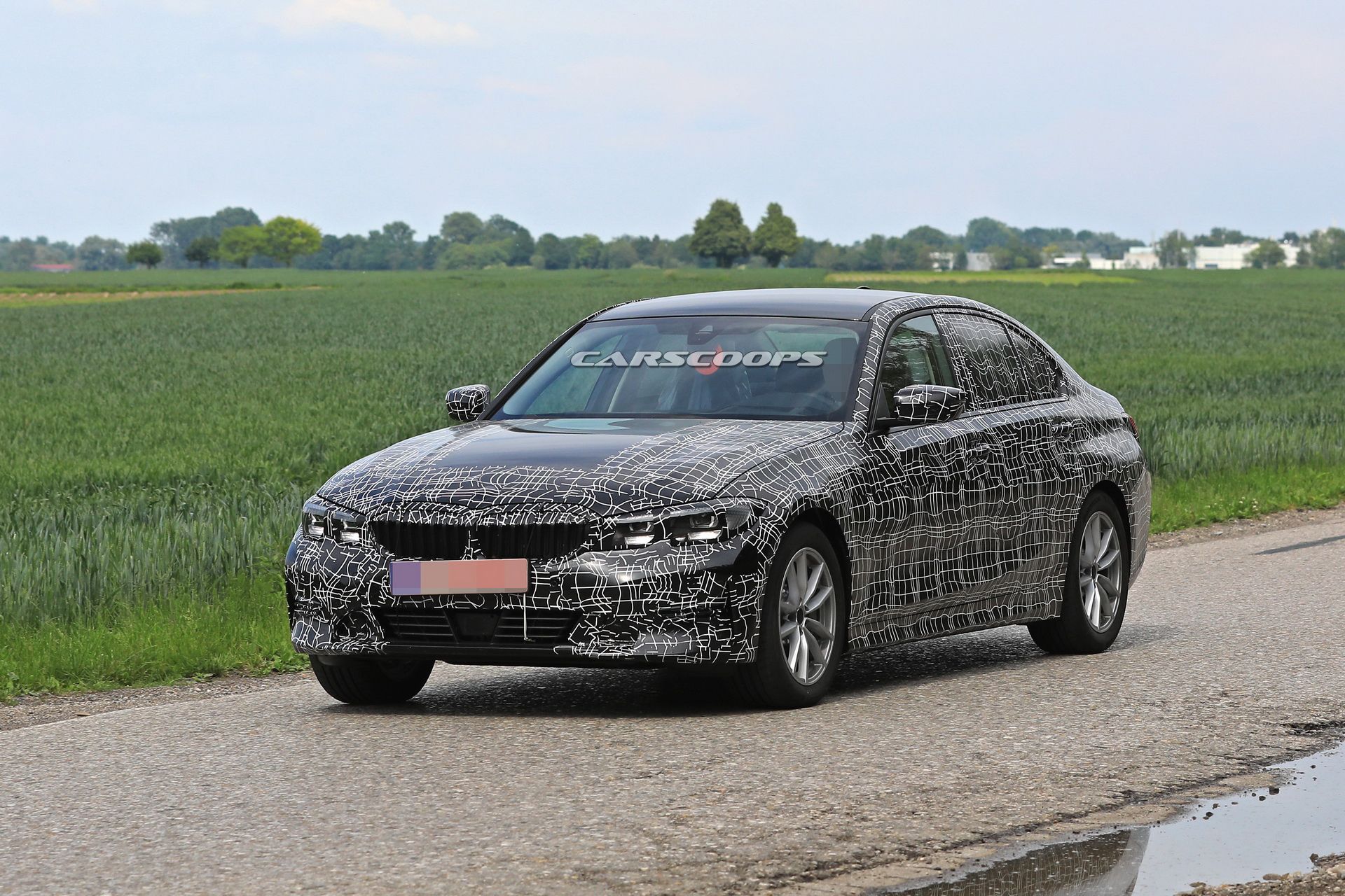 2019-bmw-3series-spied-inside-out-new-11 2019 BMW 3-Series: Latest Photos Along With Everything Else We Know (Updated)