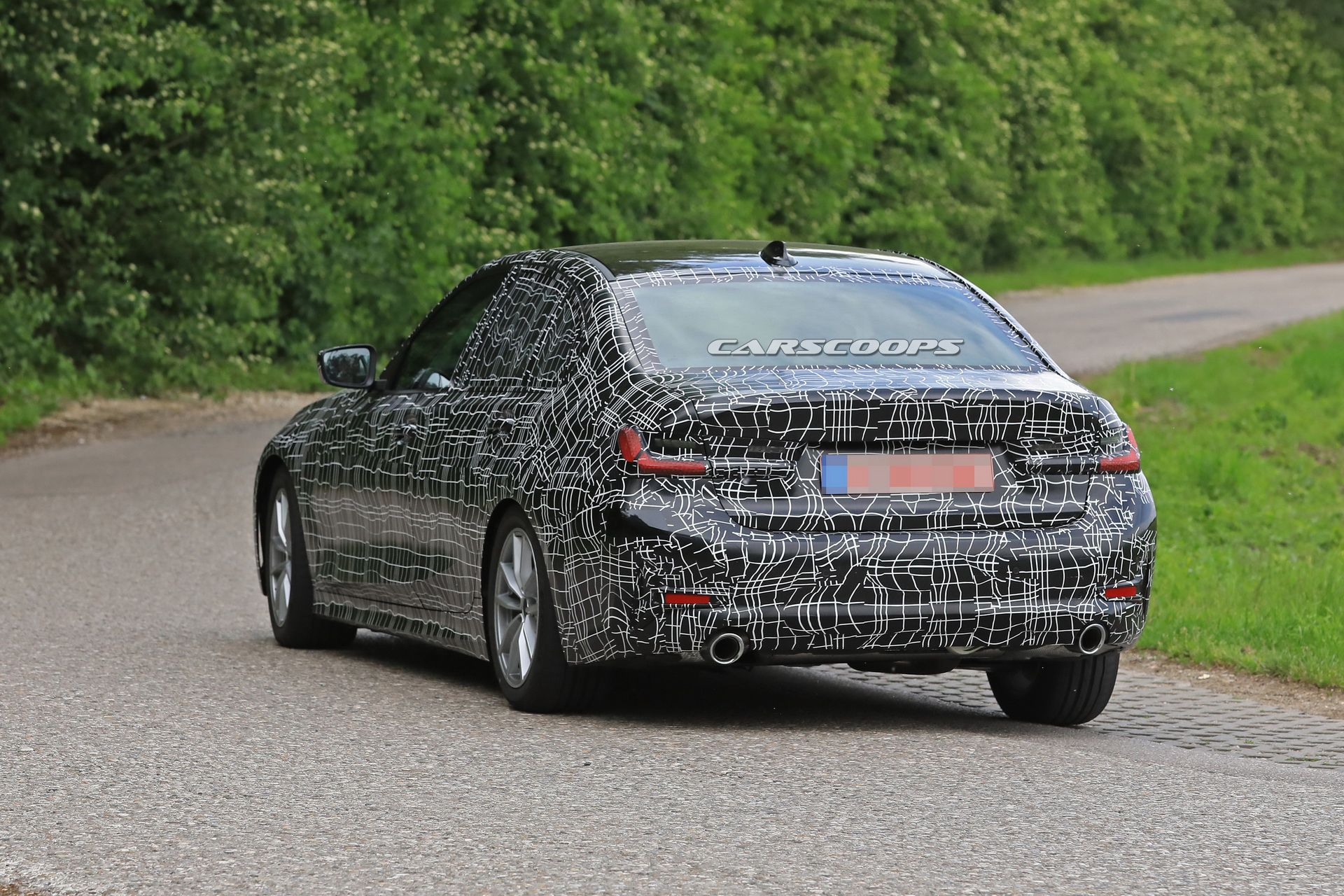 2019-bmw-3series-spied-inside-out-new-16 2019 BMW 3-Series: Latest Photos Along With Everything Else We Know (Updated)