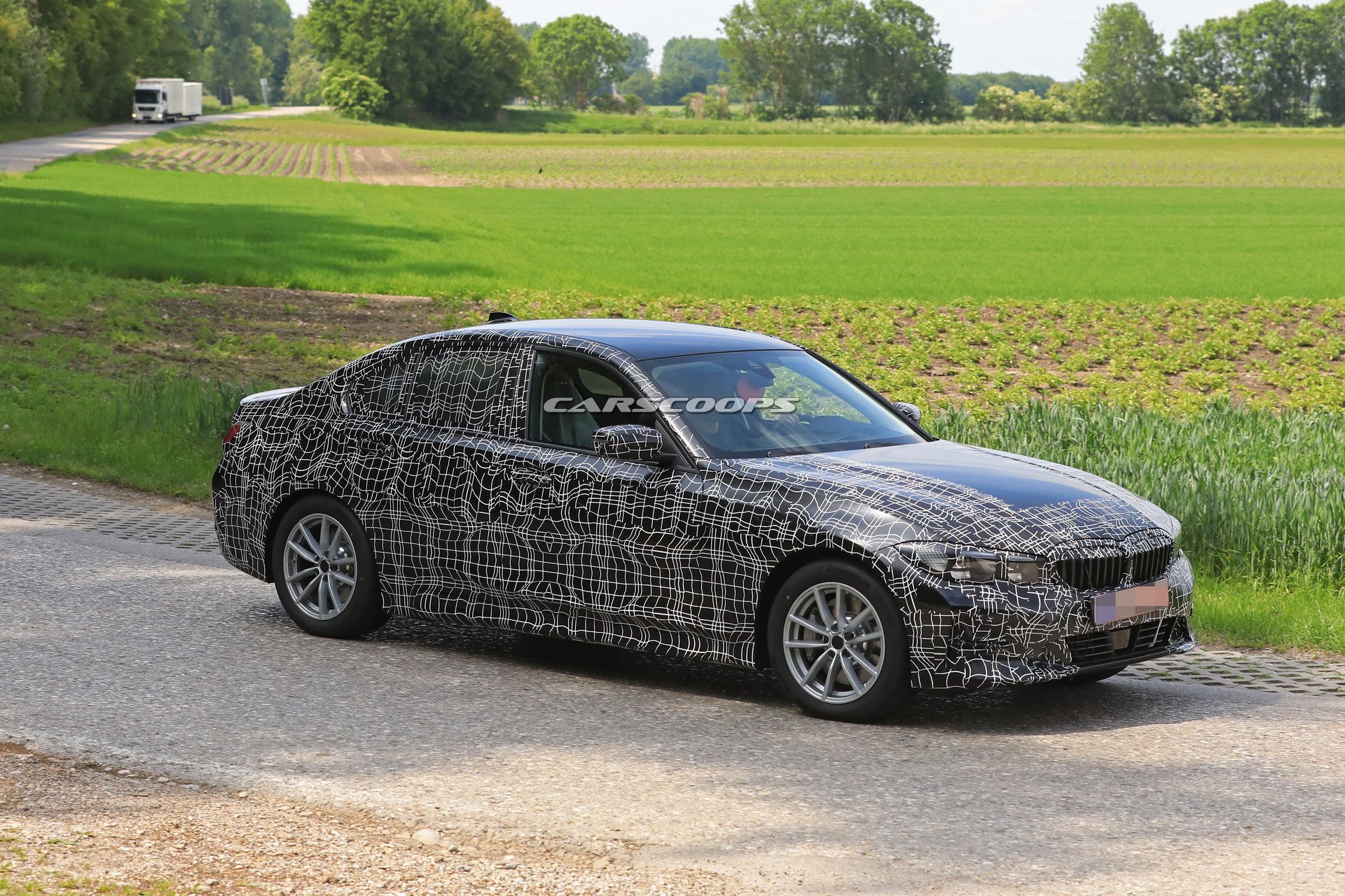 2019-bmw-3series-spied-inside-out-new-4 2019 BMW 3-Series: Latest Photos Along With Everything Else We Know (Updated)