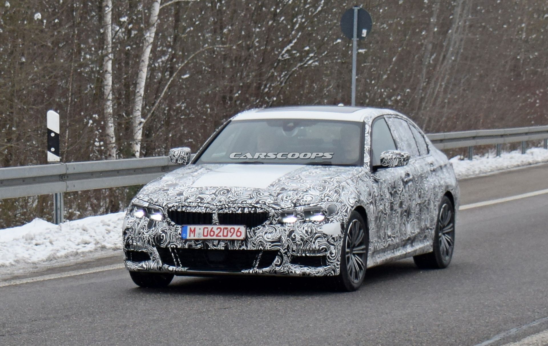 2019-bmw-3series-spied-inside-out-new-61 2019 BMW 3-Series: Latest Photos Along With Everything Else We Know (Updated)