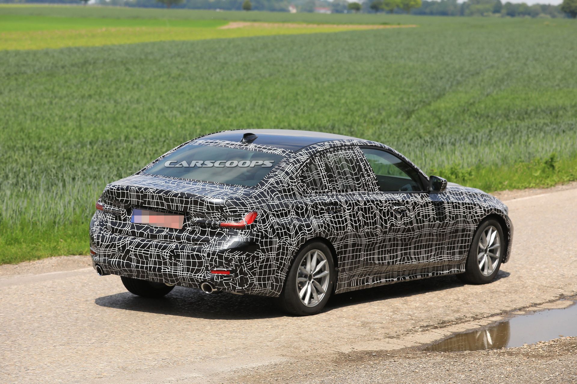 2019-bmw-3series-spied-inside-out-new-7 2019 BMW 3-Series: Latest Photos Along With Everything Else We Know (Updated)