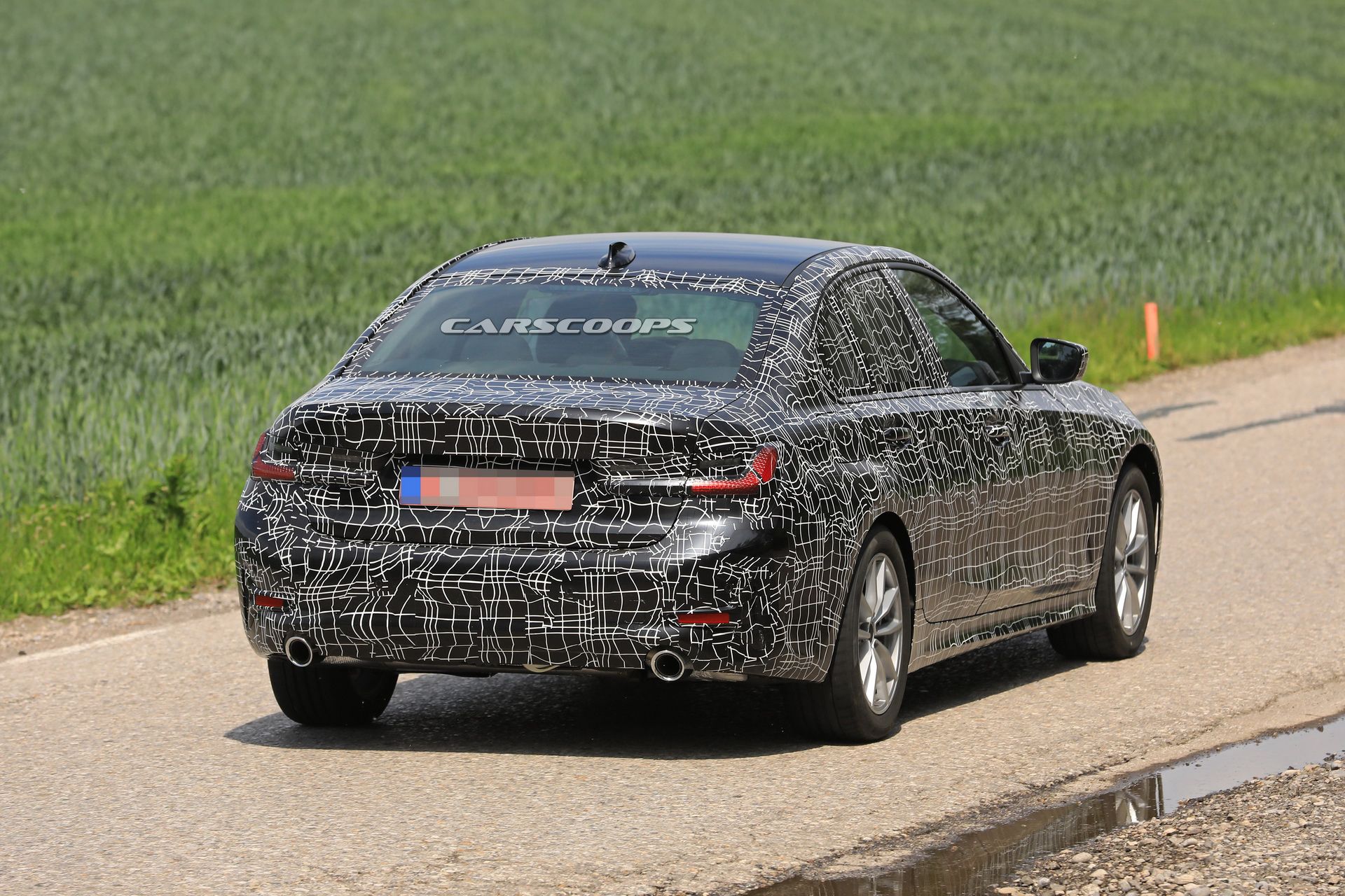 2019-bmw-3series-spied-inside-out-new-8 2019 BMW 3-Series: Latest Photos Along With Everything Else We Know (Updated)