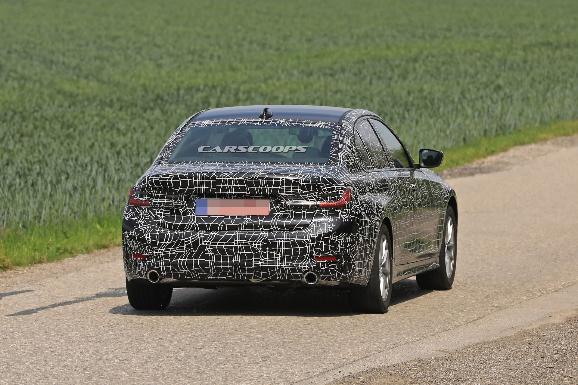 2019-bmw-3series-spied-inside-out-new-9 2019 BMW 3-Series: Latest Photos Along With Everything Else We Know (Updated)