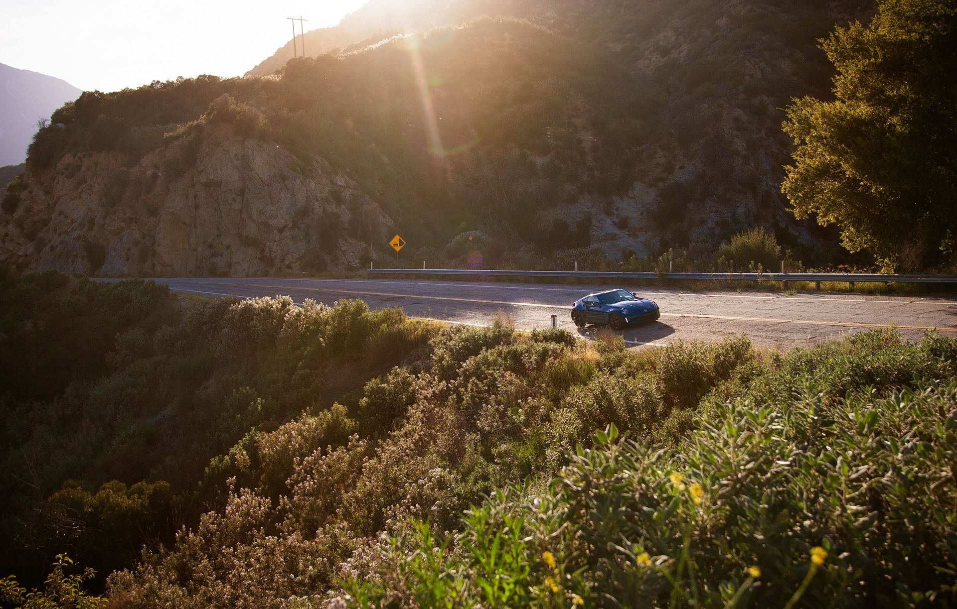 2019-nissan-370z-20 2019 Nissan 370Z Soldiers On From $29,990 With Two New Colors For The Heritage Edition