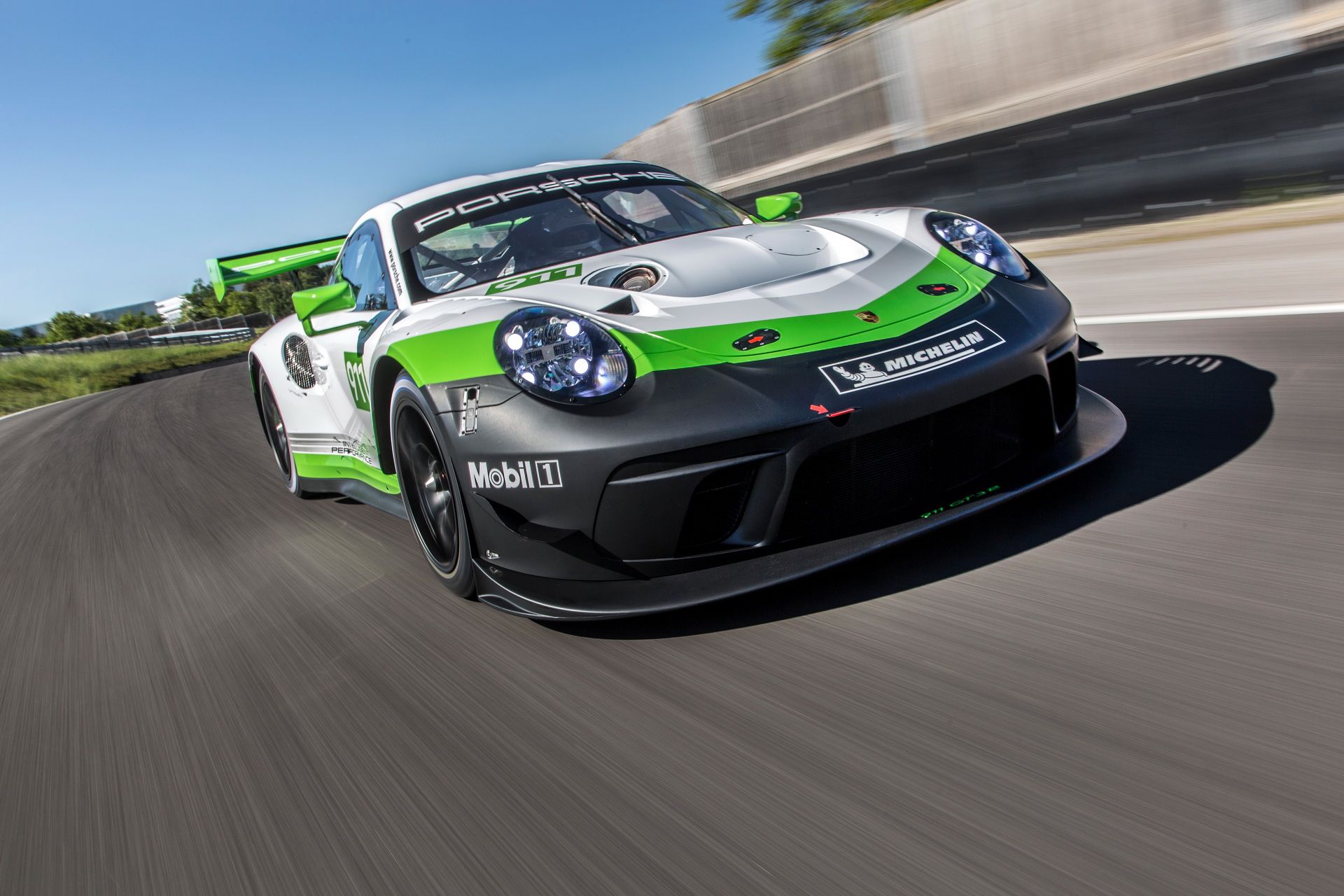 2019-porsche-911-gt3-r-3 2019 Porsche 911 GT3 R Track Beast Arrives With €459,000 Starting Price