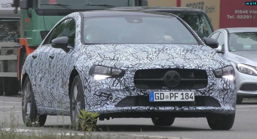  Second-Gen Mercedes-Benz CLA Drops Plastic Cladding, Looks More Elegant