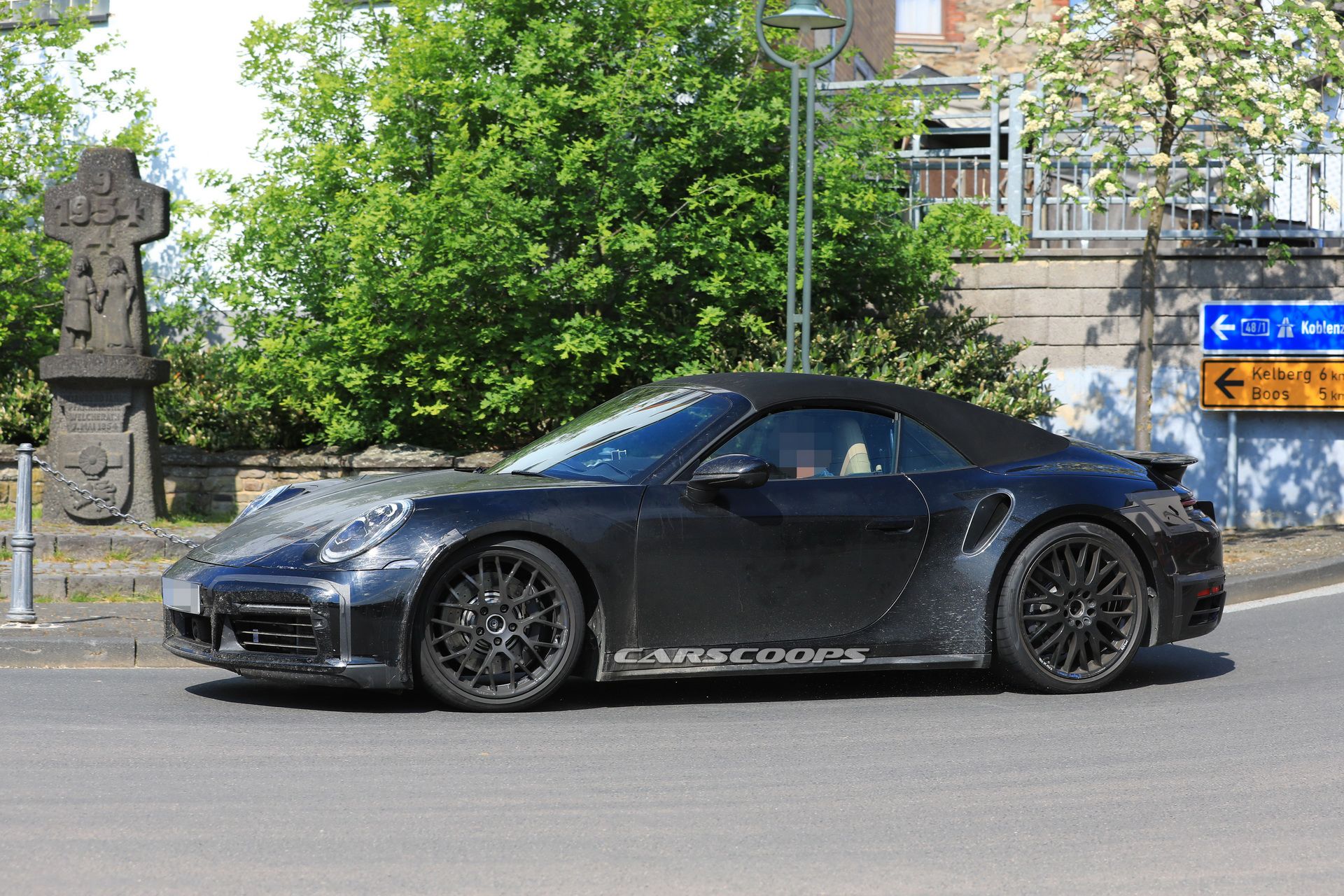 2020-porsche-911-turbo-cabrio-first-spy-5 2020 Porsche 911 Turbo Cabrio: Here’s What We Know About It