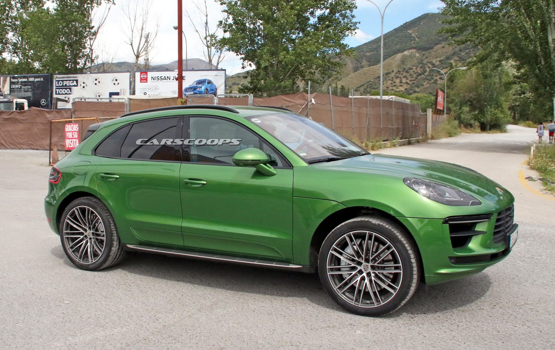 2019 Porsche Macan FLL 10 2019 Porsche Macan Facelift: Here’s Everything We Know