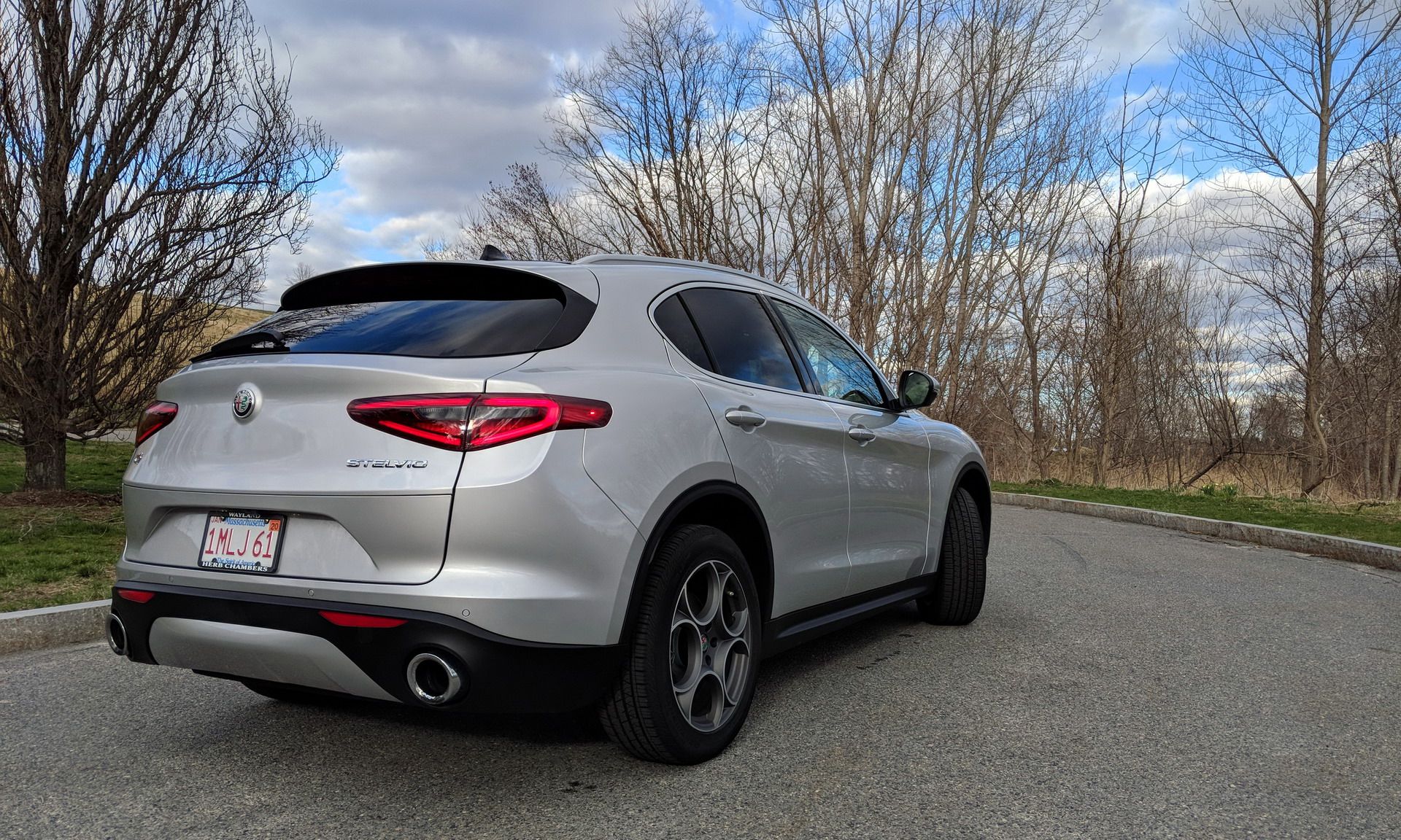 Alfa-Romeo-Stelvio-Exterior-13 2018 Alfa Romeo Stelvio 2.0T Q4 Review: Does It Pass Or Fail?