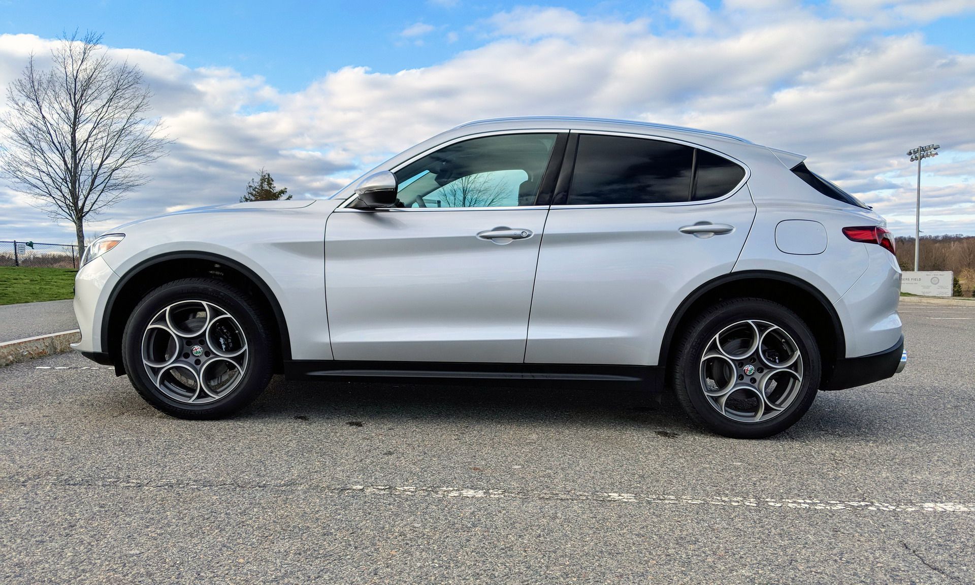 Alfa-Romeo-Stelvio-Exterior-5 2018 Alfa Romeo Stelvio 2.0T Q4 Review: Does It Pass Or Fail?