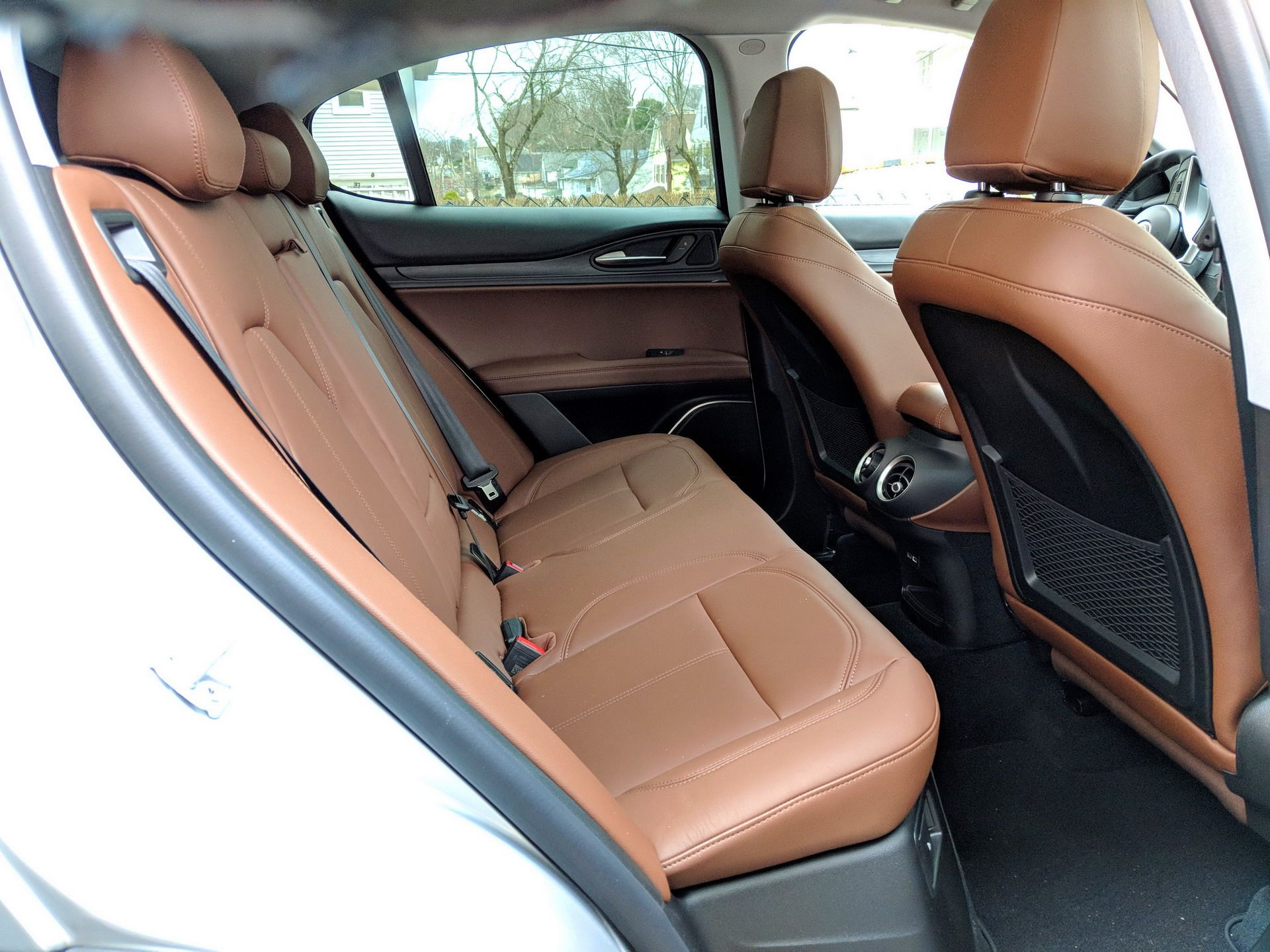 Alfa-Romeo-Stelvio-Interior-6 2018 Alfa Romeo Stelvio 2.0T Q4 Review: Does It Pass Or Fail?