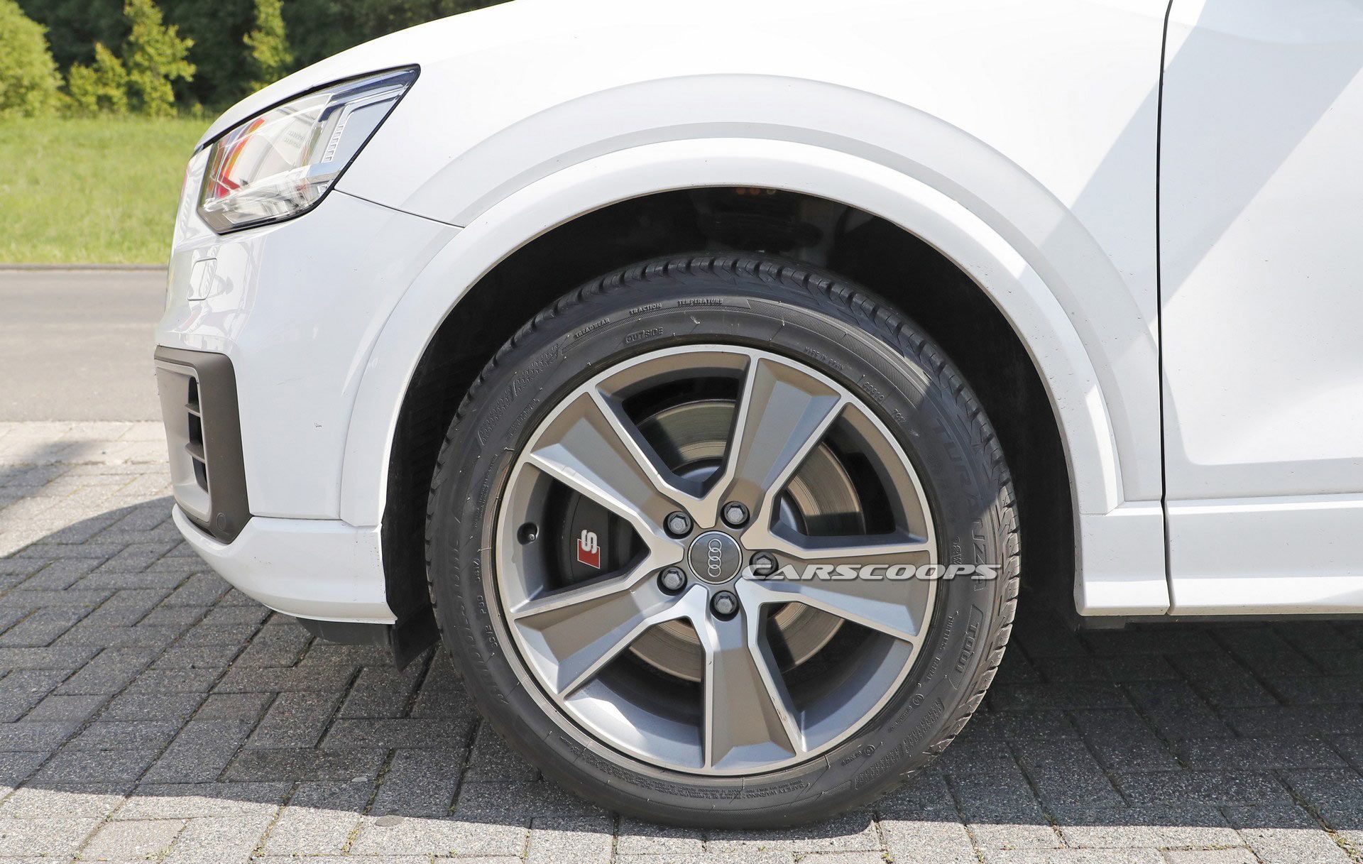 Audi-SQ2-6 Audi SQ2 Prototype Scooped Inside And Out