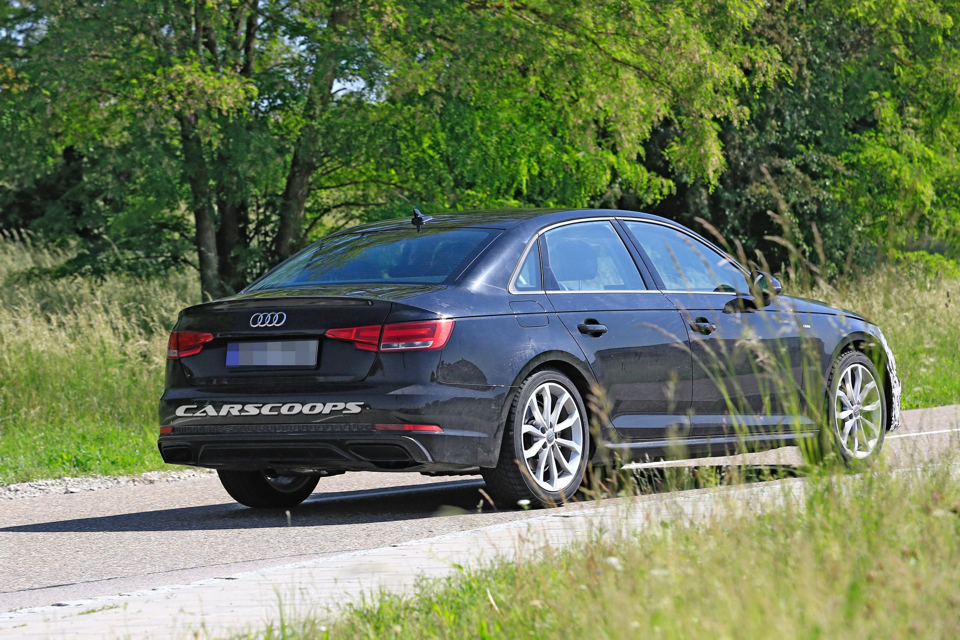 Audi_A4_Facelift_Scoop_07 Facelifted 2019 Audi A4 To Gain Minor Styling Updates And More Tech