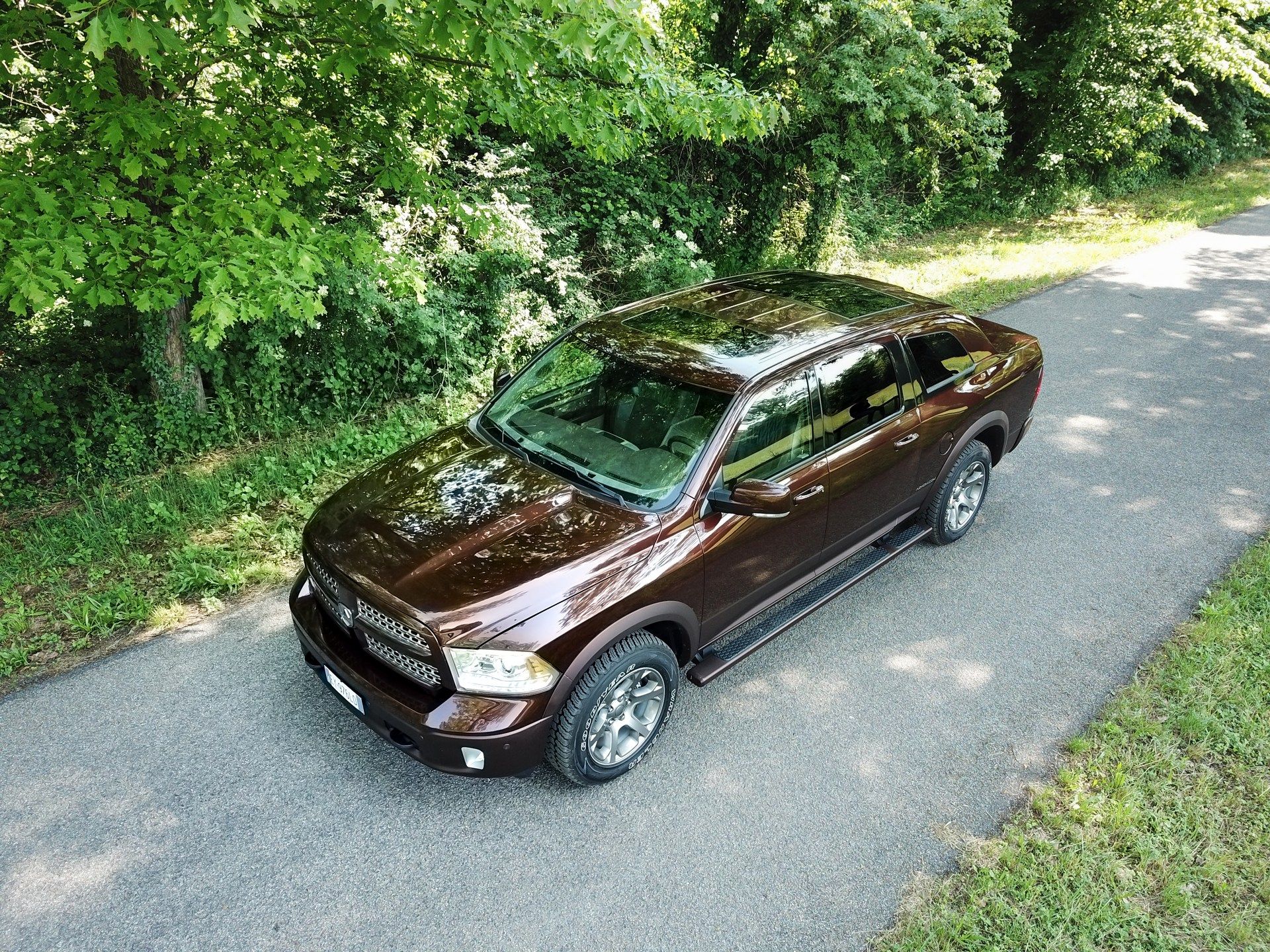 Aznom-Atulux-28 Aznom Atulux Is A $263k Coachbuilt RAM That Doesn’t Know If It’s A Truck, SUV Or Sedan