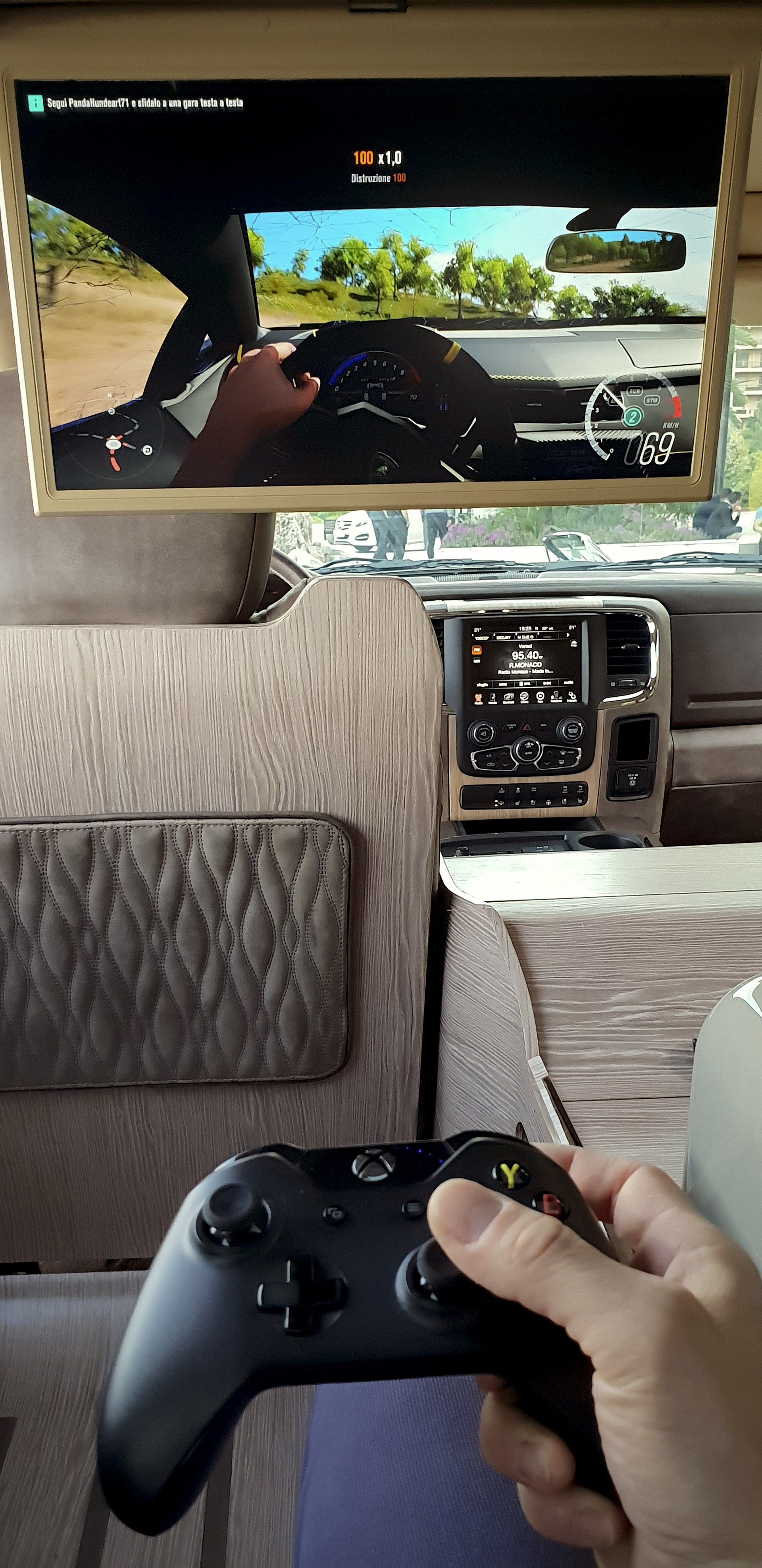 Aznom-Atulux-9 Aznom Atulux Is A $263k Coachbuilt RAM That Doesn’t Know If It’s A Truck, SUV Or Sedan