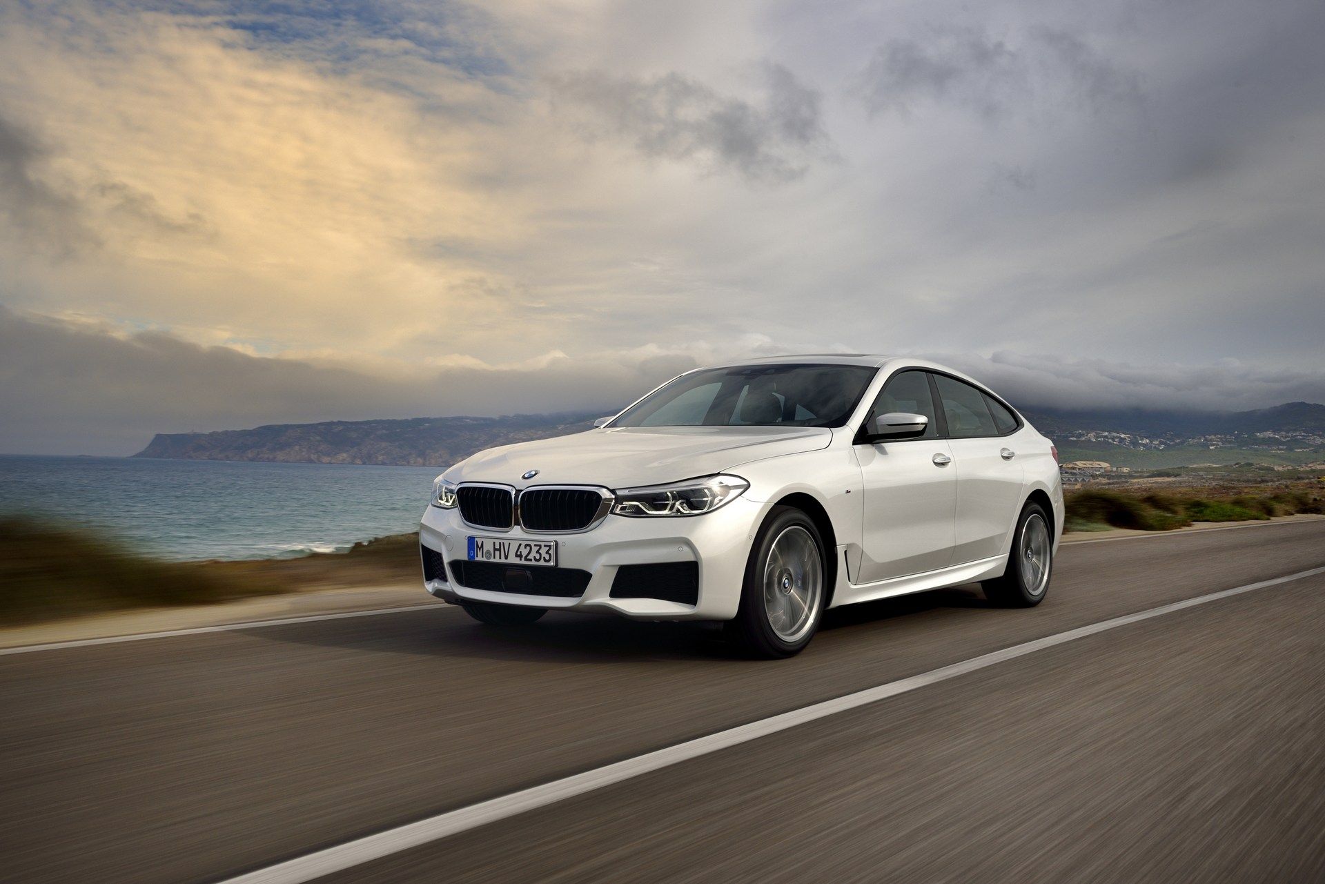 BMW-6-Series-GT-2 BMW 6-Series GT Receives A New Entry-Level Diesel Engine