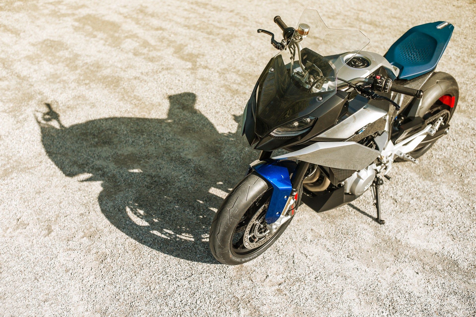 BMW-Concept-9cento-8 BMW 9cento Concept Unveiled, Could Preview New Adventure Sport Bike