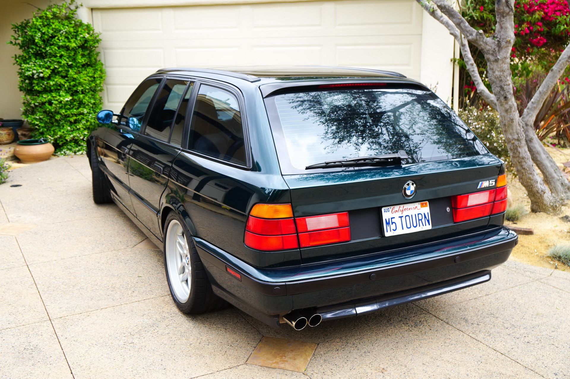 BMW-E34-M5-Touring-07 Oxford Green BMW E34 M5 Touring Is Just Pure Wagon Porn