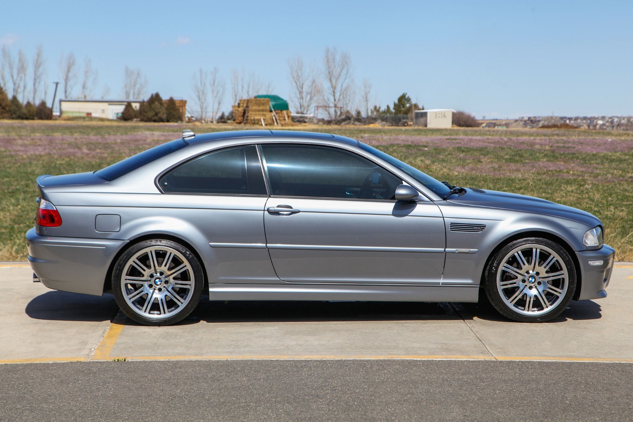BMW-M3-E46-Auction-2 Six-Speed BMW E46 M3 Is For The Driving Enthusiast