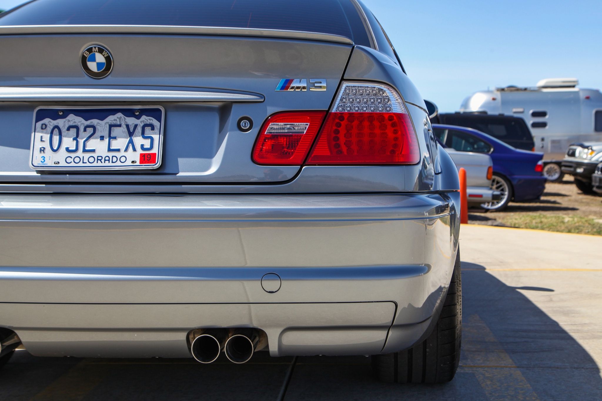 BMW-M3-E46-Auction-20 Six-Speed BMW E46 M3 Is For The Driving Enthusiast