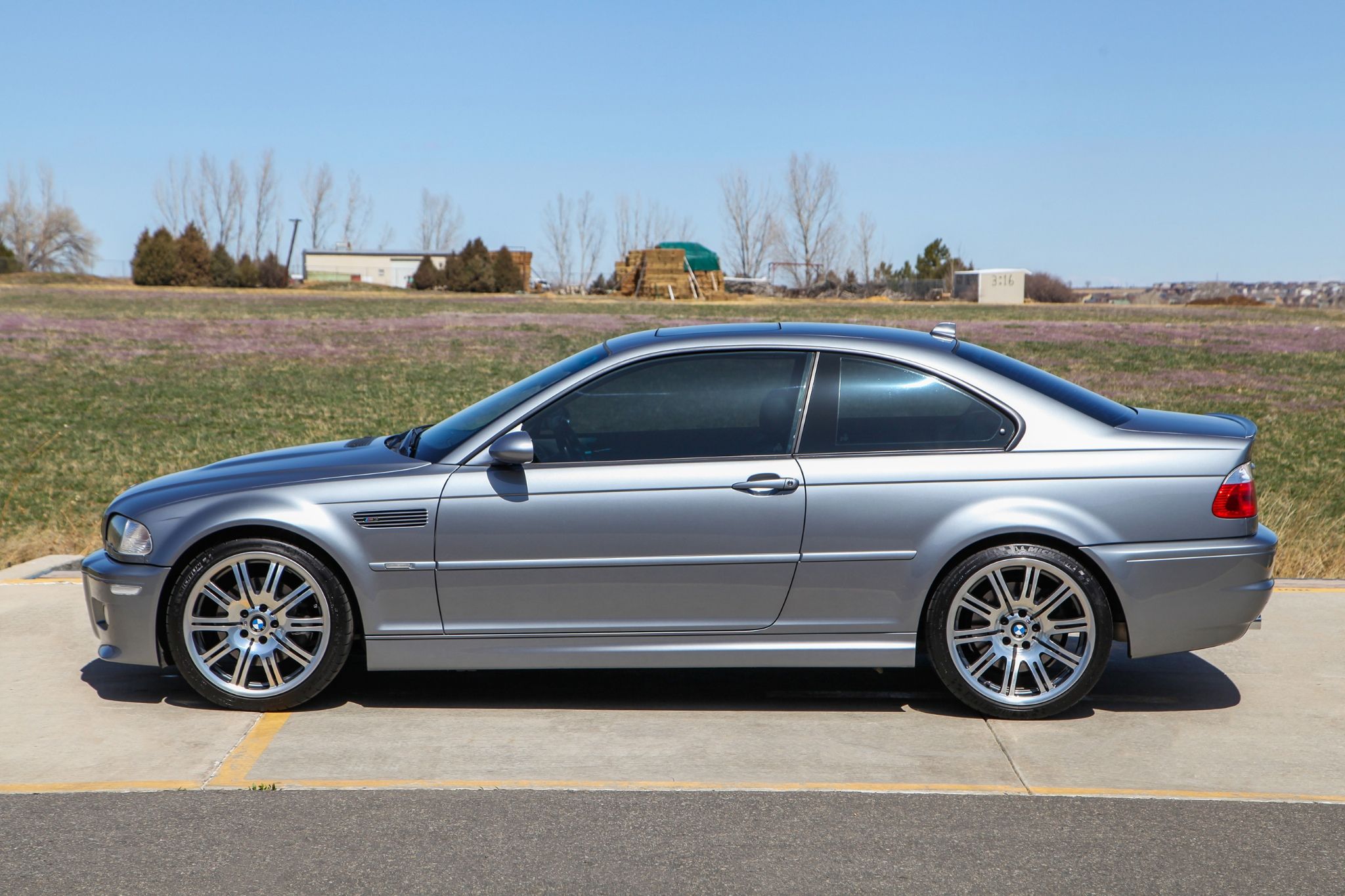 BMW-M3-E46-Auction-6 Six-Speed BMW E46 M3 Is For The Driving Enthusiast