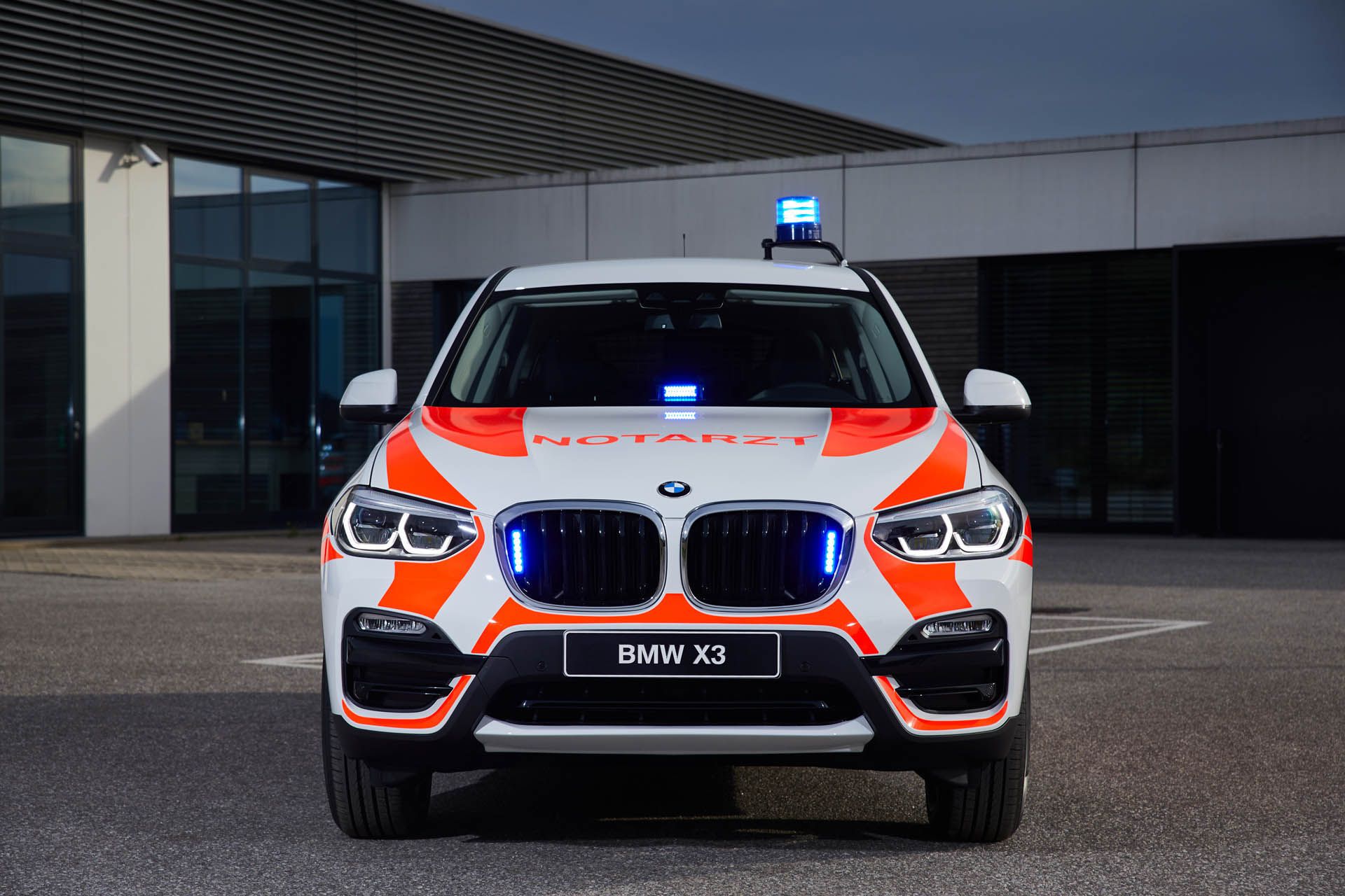 BMWX3xDrive20d-emergency-physician-03 Mini JCW Makes For A Pretty Cool Little Cop Car At BMW’s RETTmobil Stand