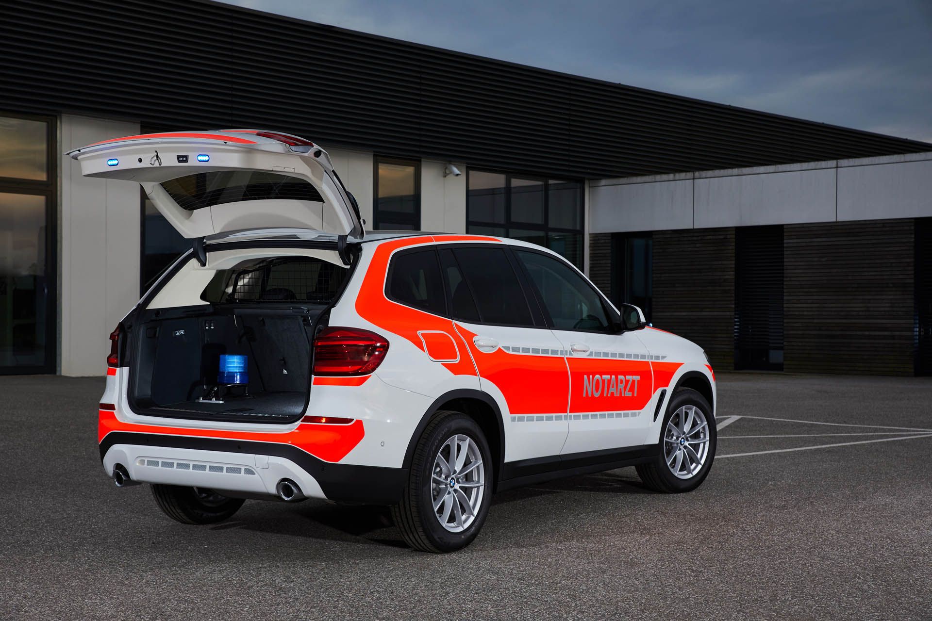 BMWX3xDrive20d-emergency-physician-09 Mini JCW Makes For A Pretty Cool Little Cop Car At BMW’s RETTmobil Stand