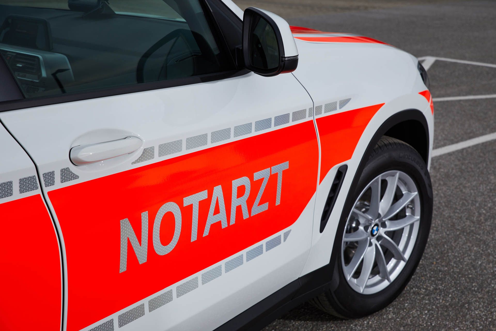 BMWX3xDrive20d-emergency-physician-11 Mini JCW Makes For A Pretty Cool Little Cop Car At BMW’s RETTmobil Stand