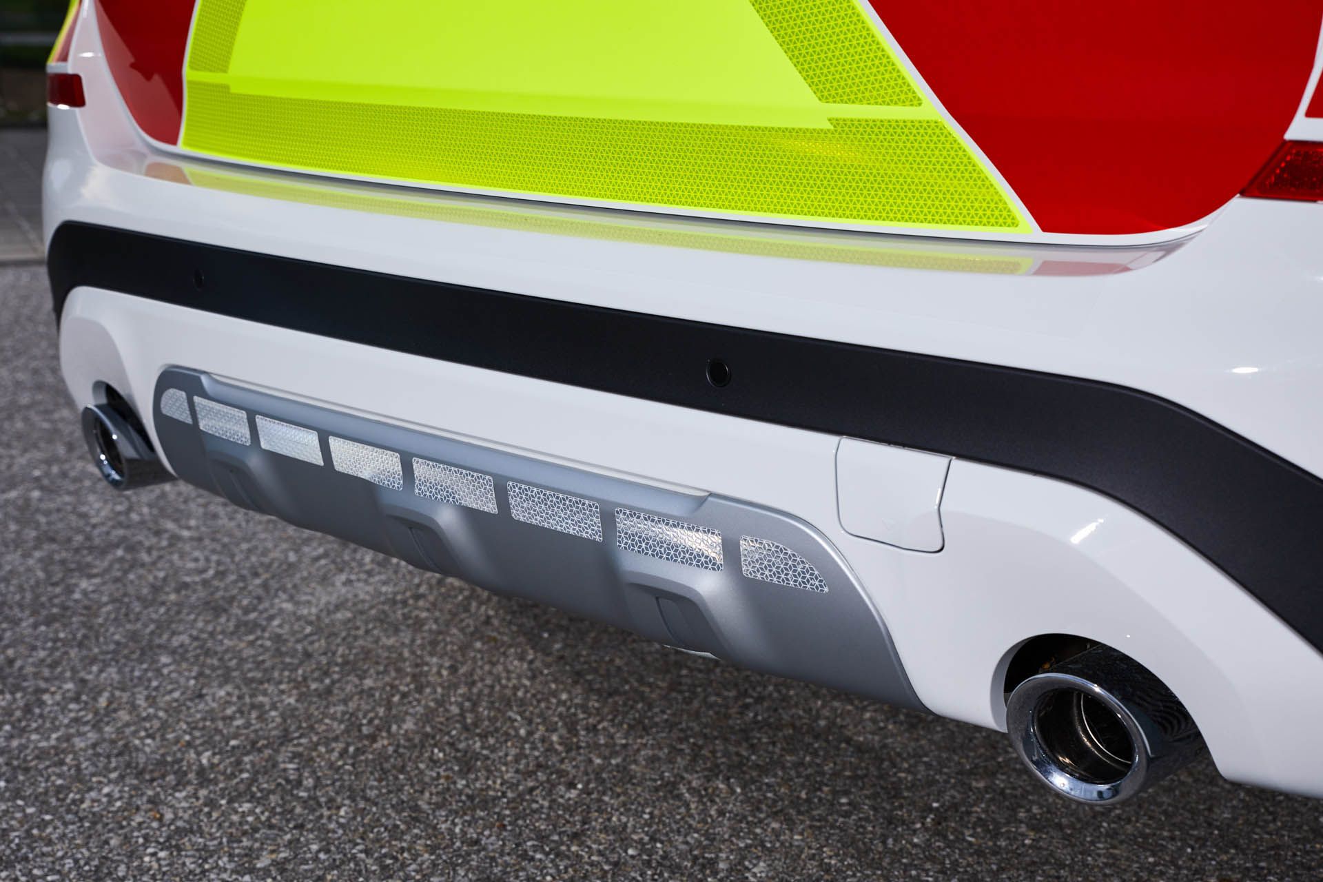 BMWX3xDrive20d-fire-service-command-vehicle-13 Mini JCW Makes For A Pretty Cool Little Cop Car At BMW’s RETTmobil Stand