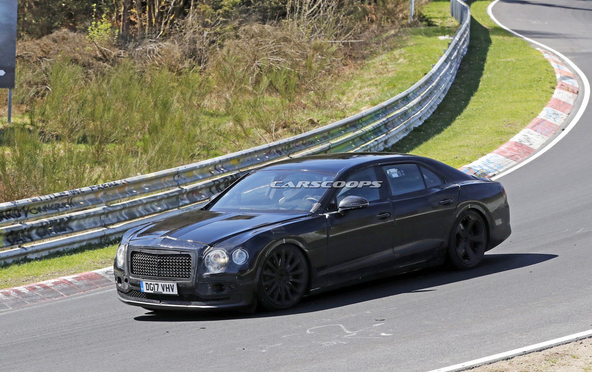 Bentley-Flying-Spur-5 2019 Bentley Flying Spur Almost Ready Ahead Of Possible Unveiling Later This Year
