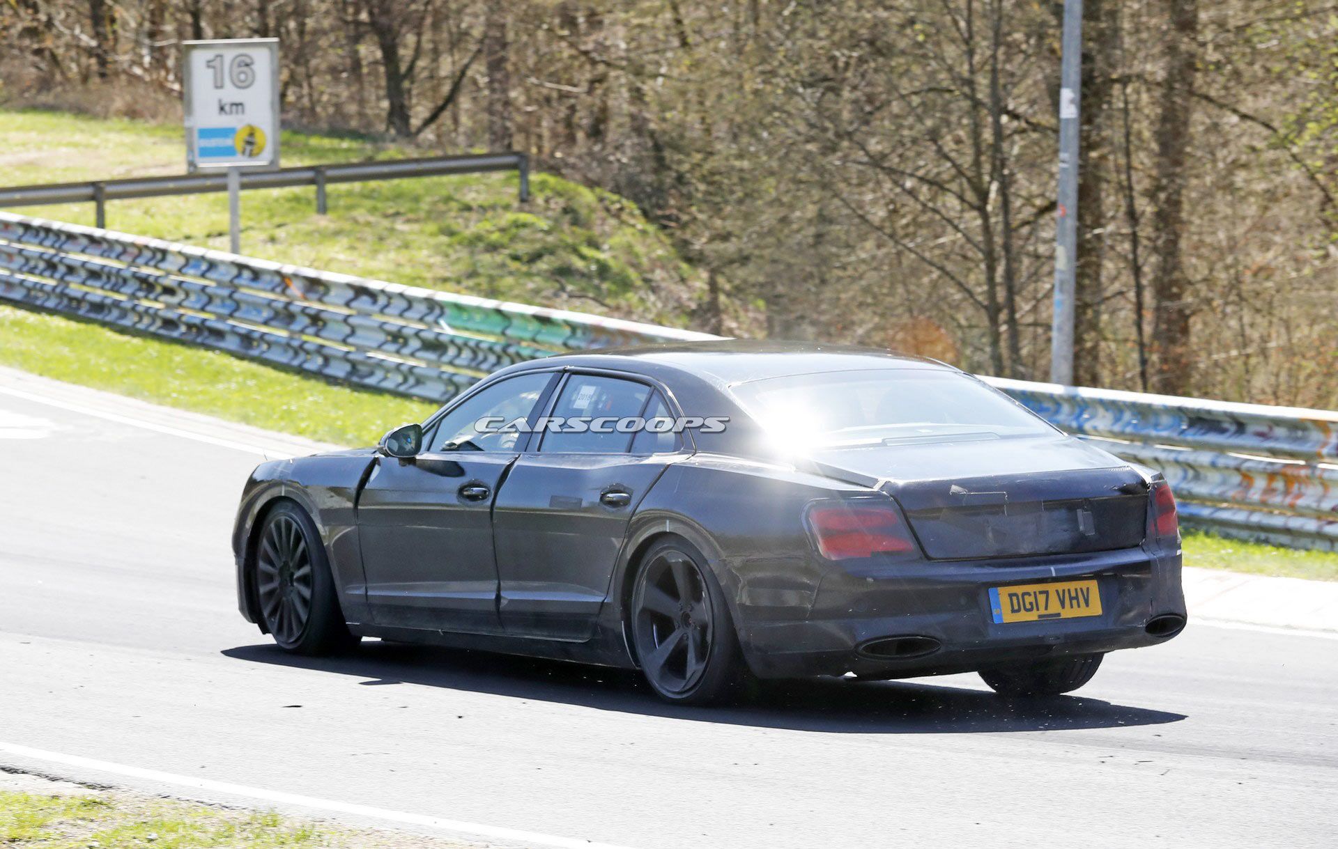 Bentley-Flying-Spur-8 2019 Bentley Flying Spur Almost Ready Ahead Of Possible Unveiling Later This Year