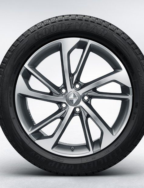 Borgward-BX6-4 Borgward Unveils The BX6 Crossover Coupe And Electric BXi7