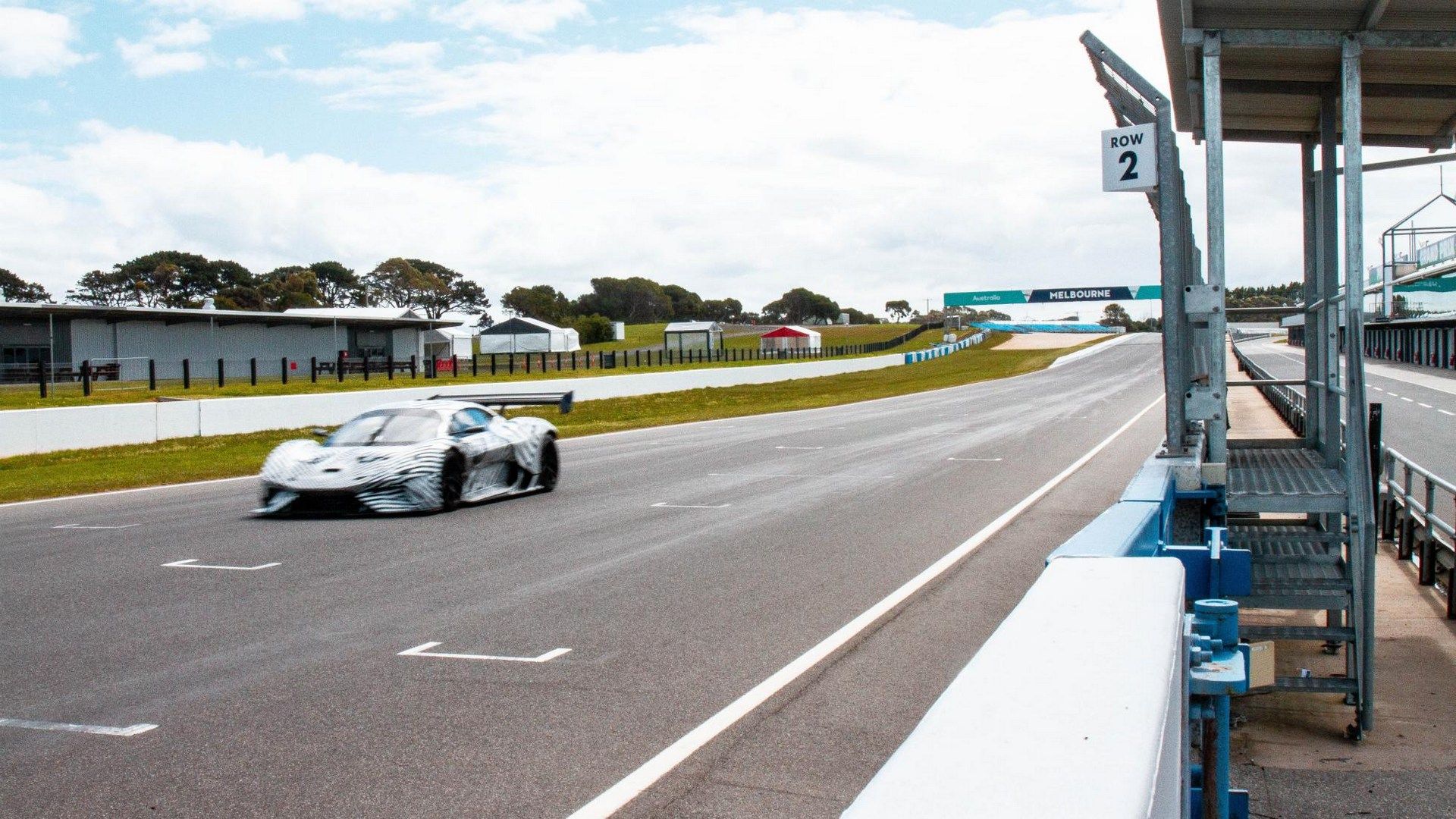 Brabham-BT62-12 Brabham BT62 Revealed As A Track-Only Supercar With 700 HP