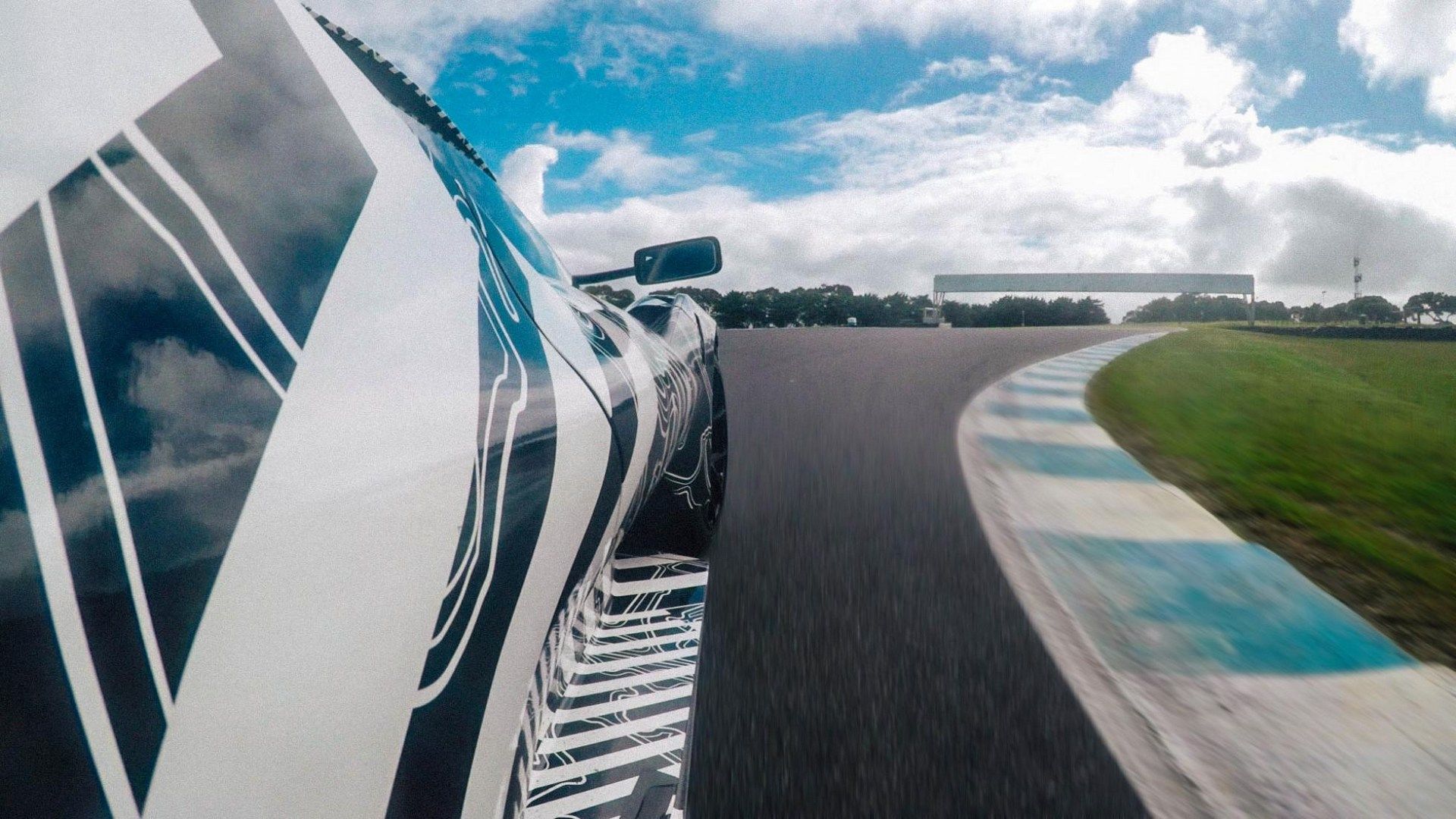 Brabham-BT62-13 Brabham BT62 Revealed As A Track-Only Supercar With 700 HP