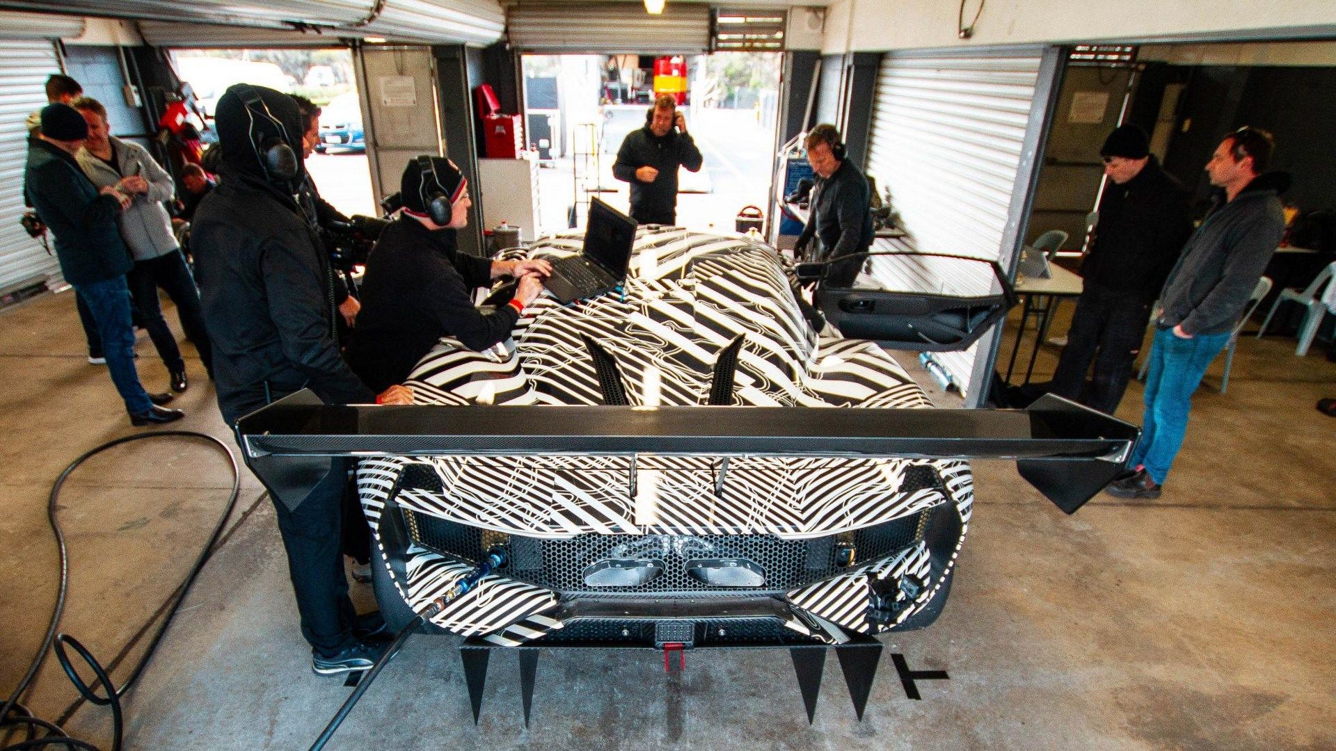 Brabham-BT62-22 Brabham BT62 Revealed As A Track-Only Supercar With 700 HP