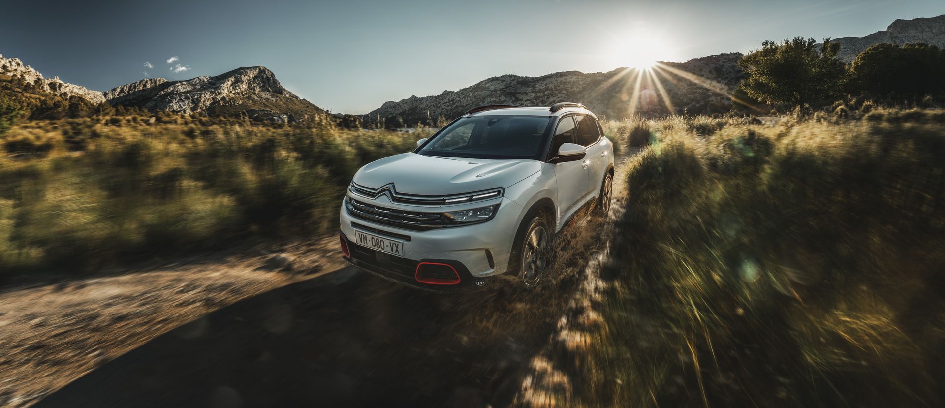 Citroen-C5-Aircross-30 New Citroen C5 Aircross Arrives In Europe As The Comfiest Compact SUV