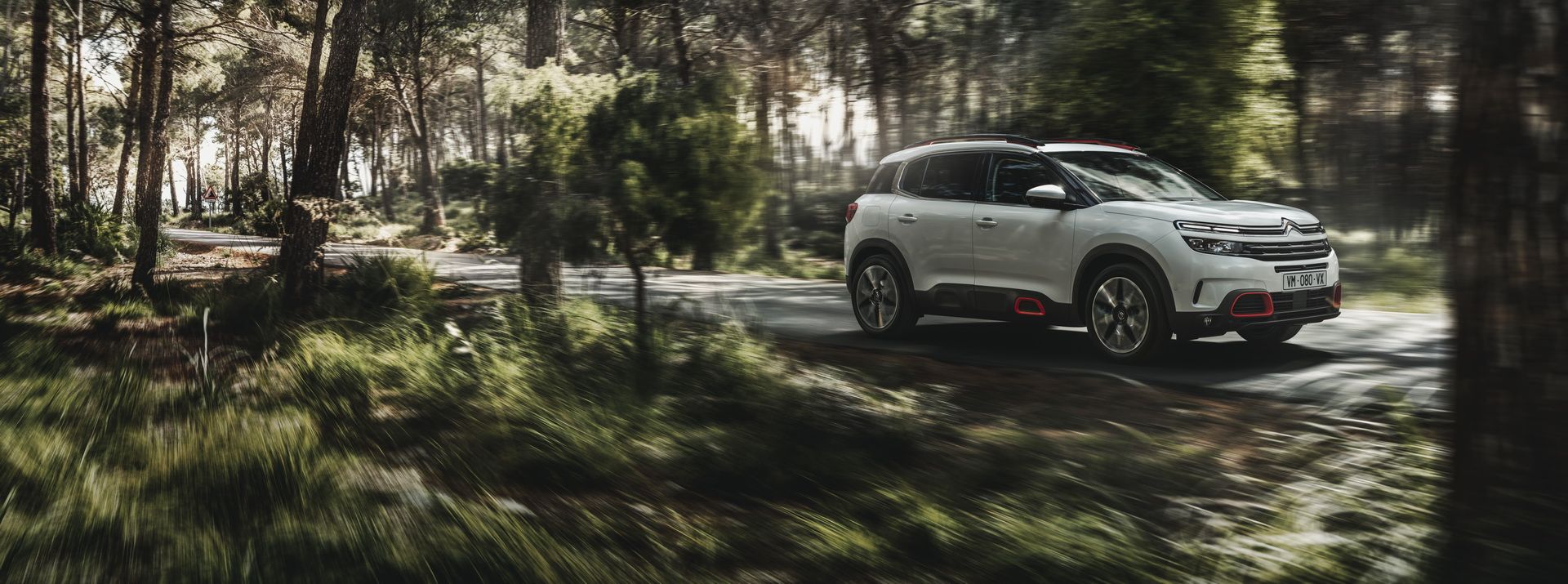 Citroen-C5-Aircross-33 New Citroen C5 Aircross Arrives In Europe As The Comfiest Compact SUV