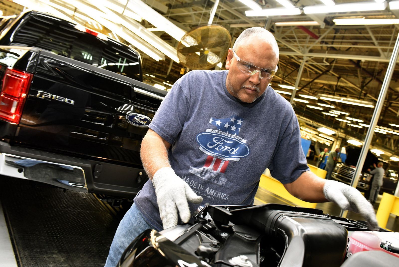 F-1 Ford F-150 Production Put On Hold For A Week After Supplier Fire