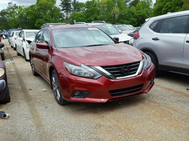 Hail-Damaged-Nissan-4 Hail Yes! Save A Ton On Dozens Of Brand New Nissans (…With Some Dimples)