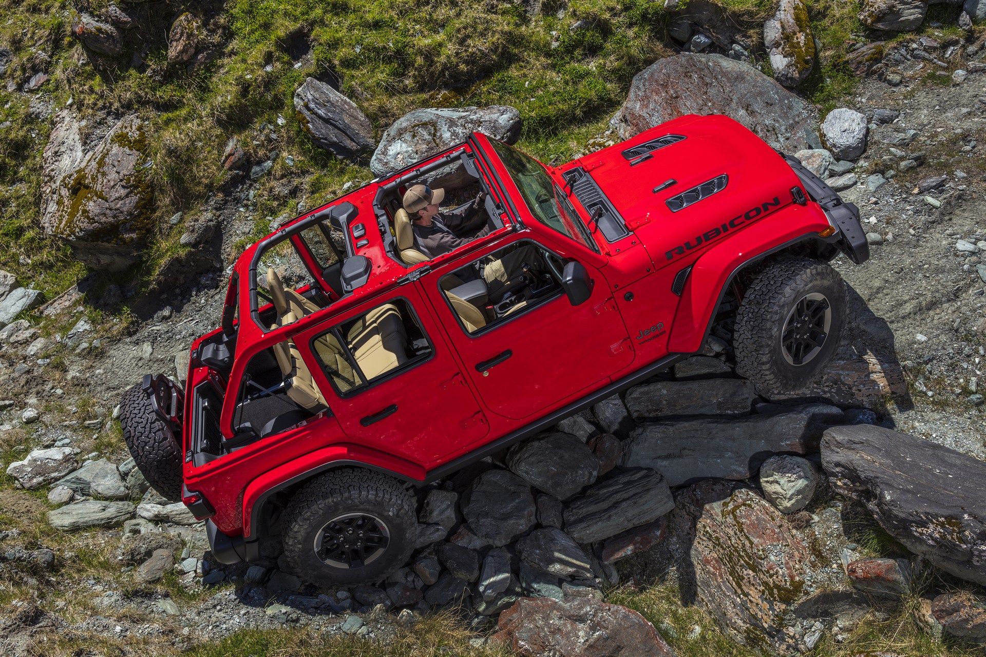 Jeep-Wrangler-17 2018 Jeep Wrangler Turbo Four Engine Improves Fuel Economy But Costs $3,000