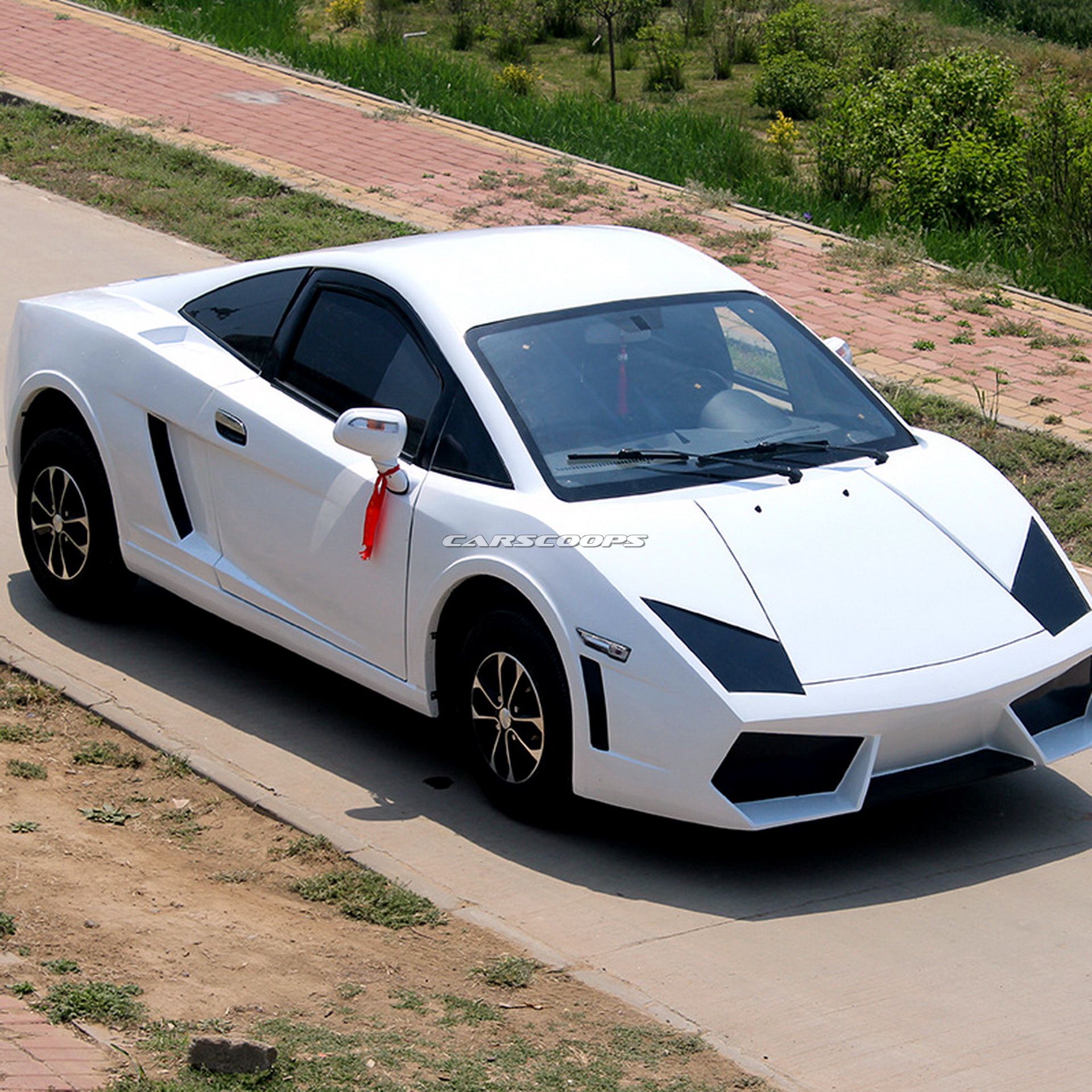 These Bugatti Chiron, Lamborghini And Audi R8 Chinese Clones Will Cost You As Little As $5,000