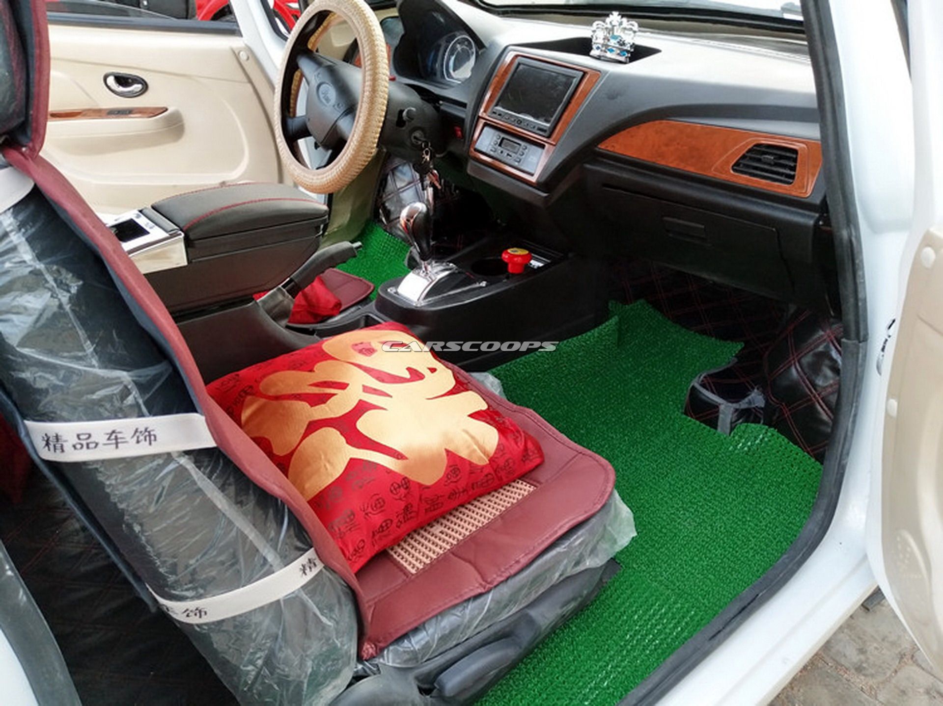 These Bugatti Chiron, Lamborghini And Audi R8 Chinese Clones Will Cost You As Little As $5,000