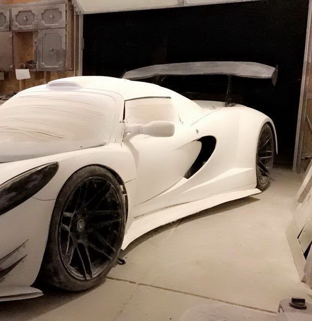 Lotus-M5-V10-05 Dropping A BMW V10 Into A Lotus Elise Sounds Like The Stuff Of Legends